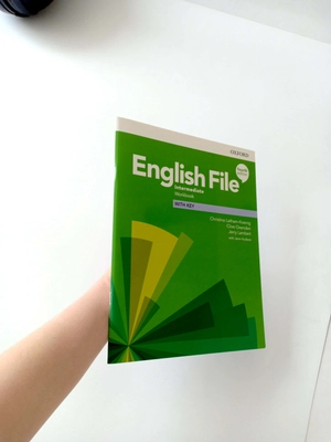 english file 4th edition: intermediate: workbook with key