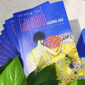 gáy mảnh hững hờ