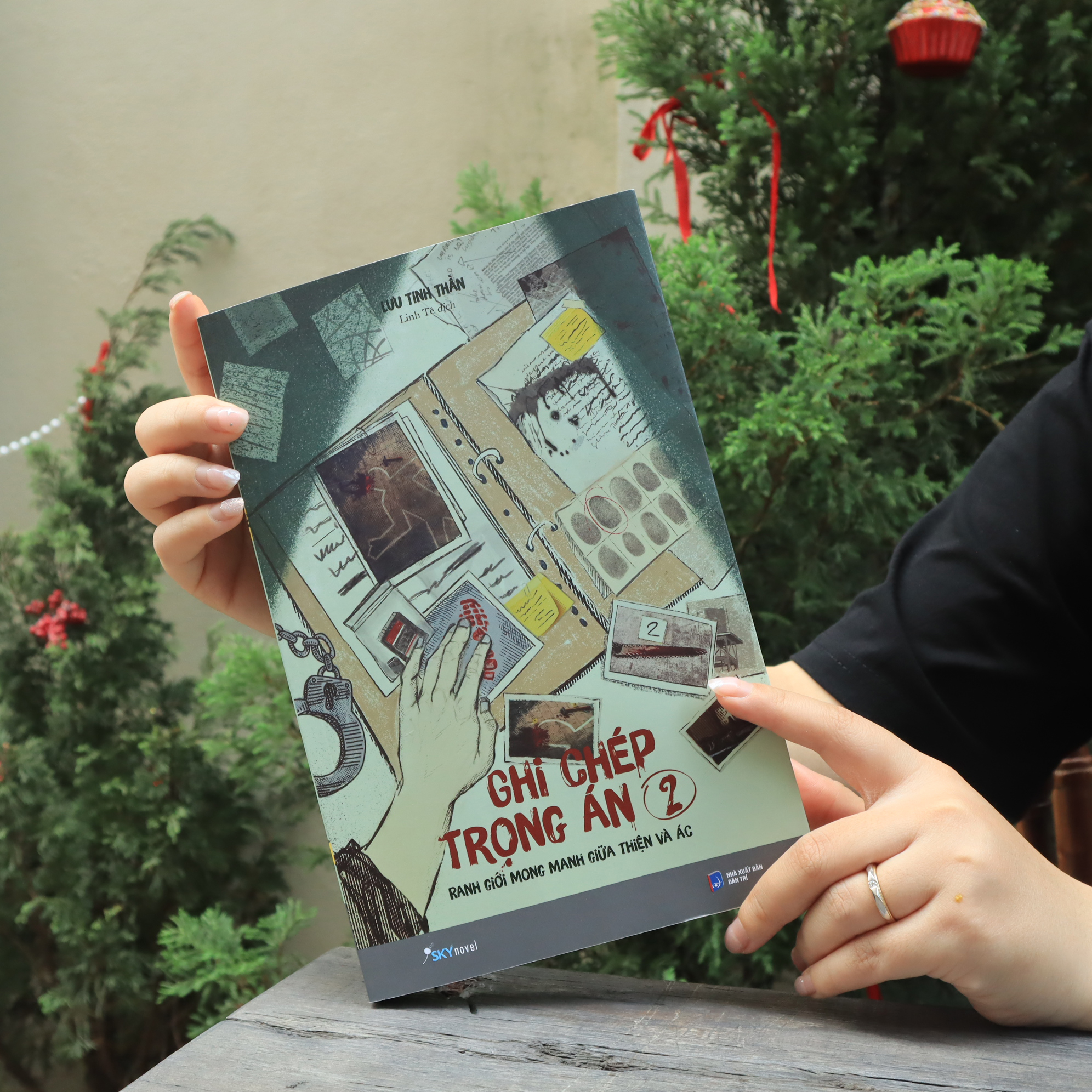 ghi chép trọng án - tập 2 - ranh giới mong manh giữa thiện và ác - tặng kèm bookmark + postcard