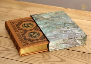 gió đầu mùa và hà nội băm sáu phố phường - ấn bản giới hạn - bìa da