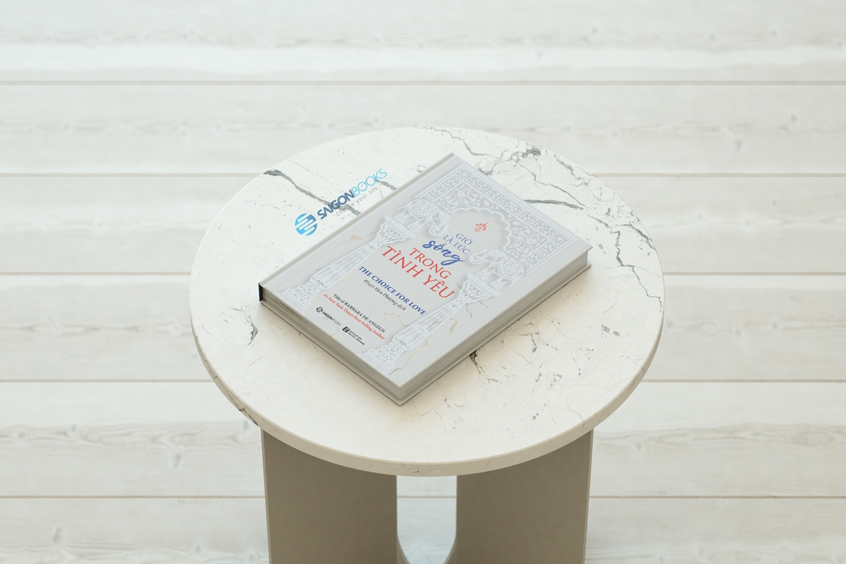 giờ là lúc sống trong tình yêu