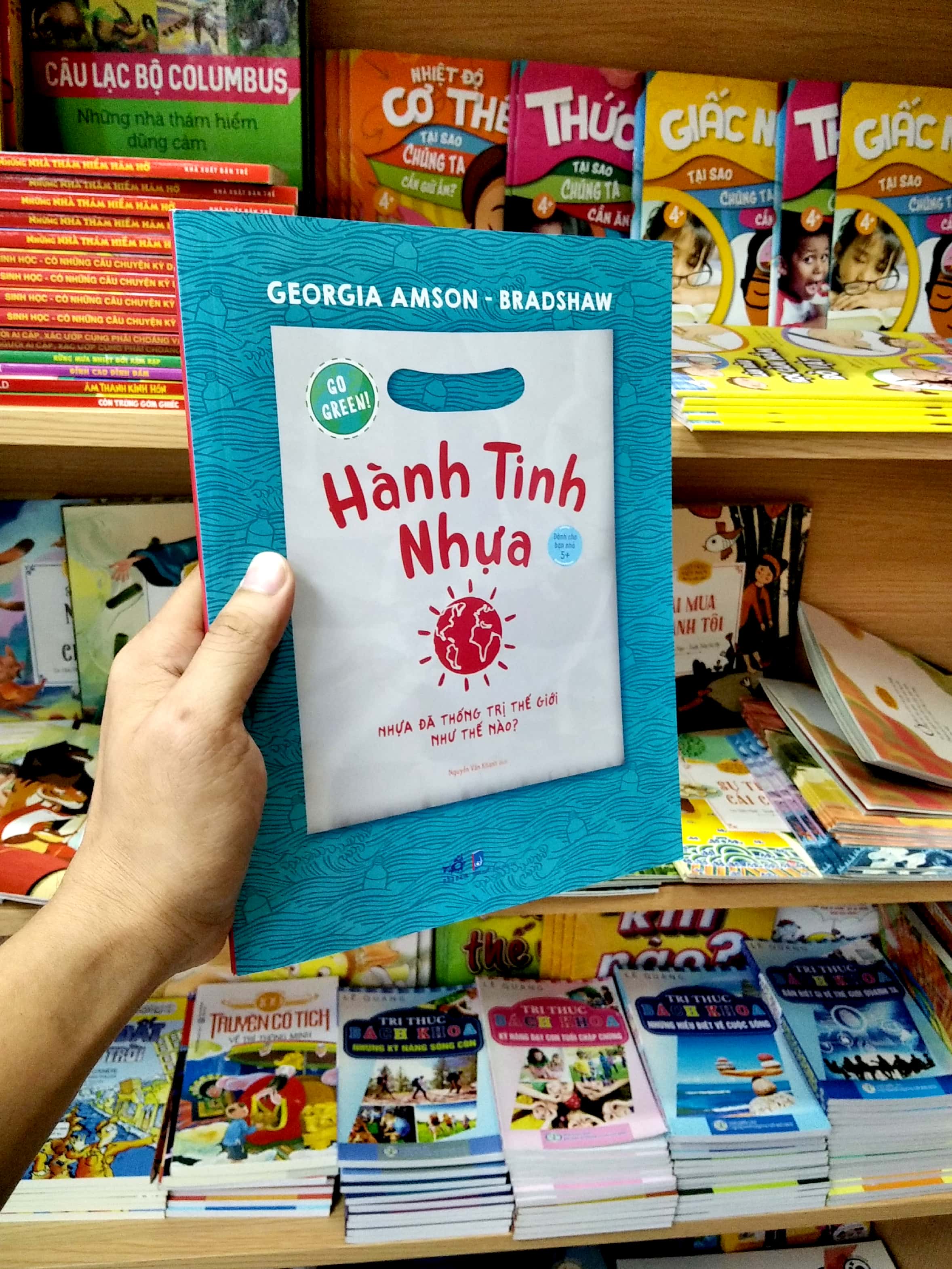 go green - hành tinh nhựa