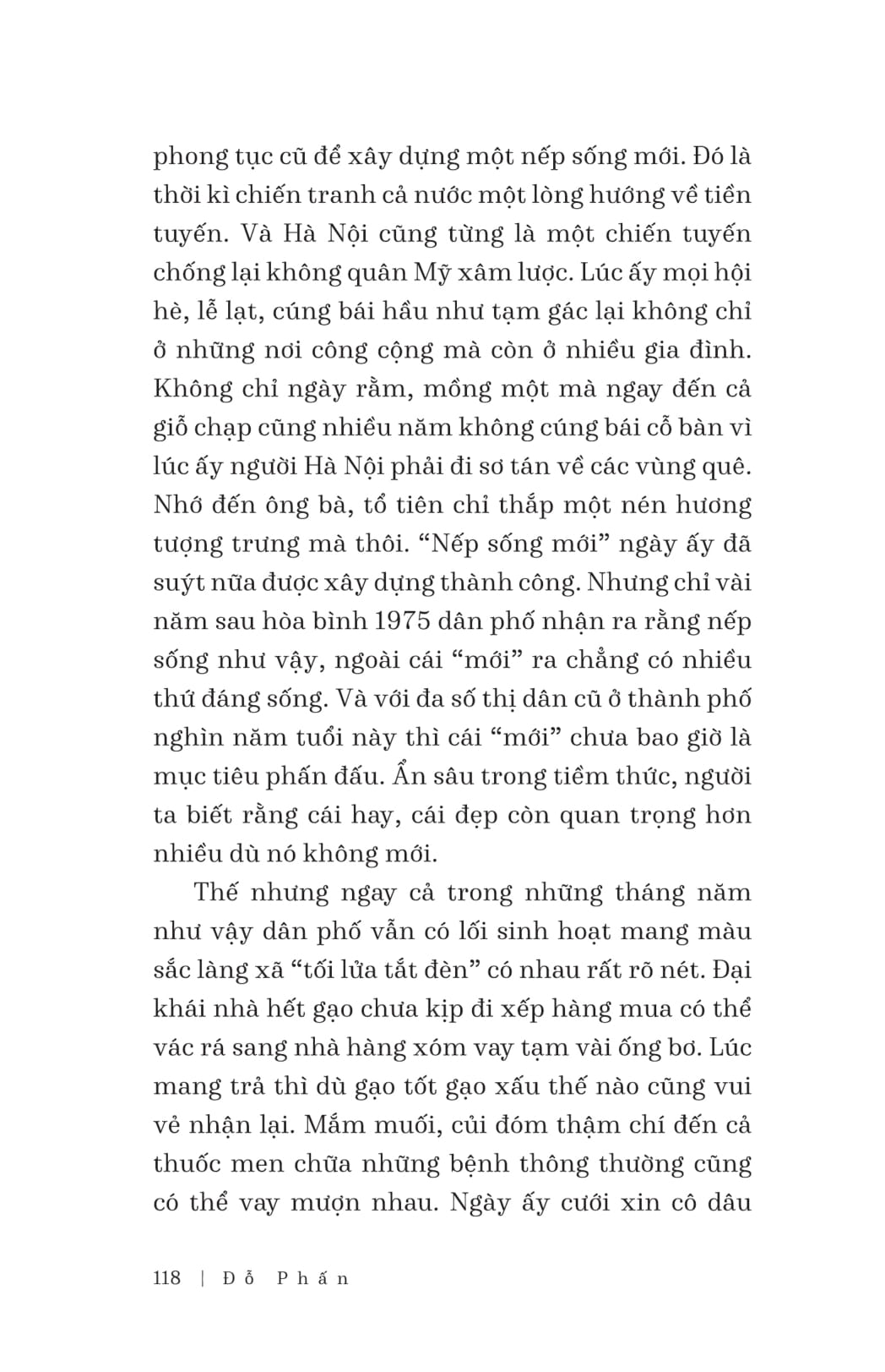 hà nội - chút bụi trên vai người