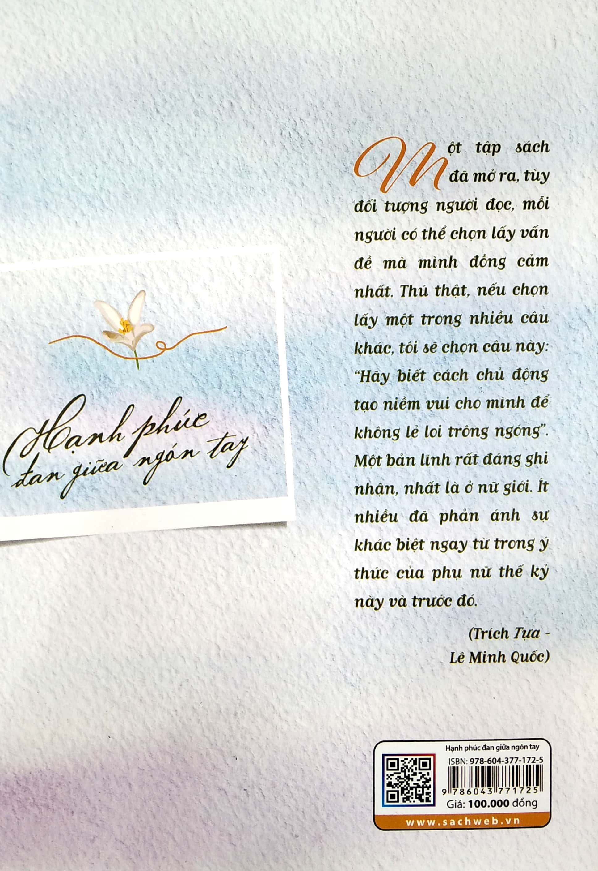 hạnh phúc đan giữa ngón tay