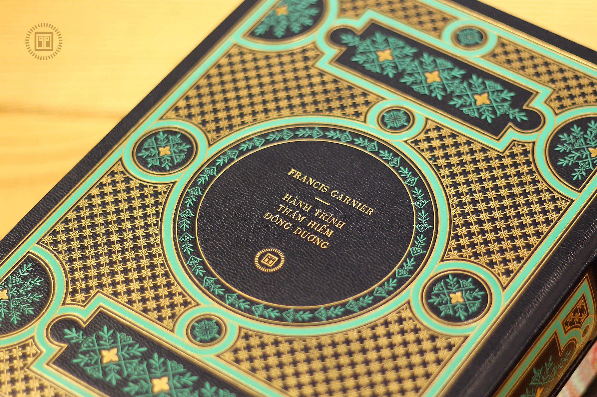 hành trình thám hiểm đông dương - ấn bản giới hạn - bìa da - màu xanh