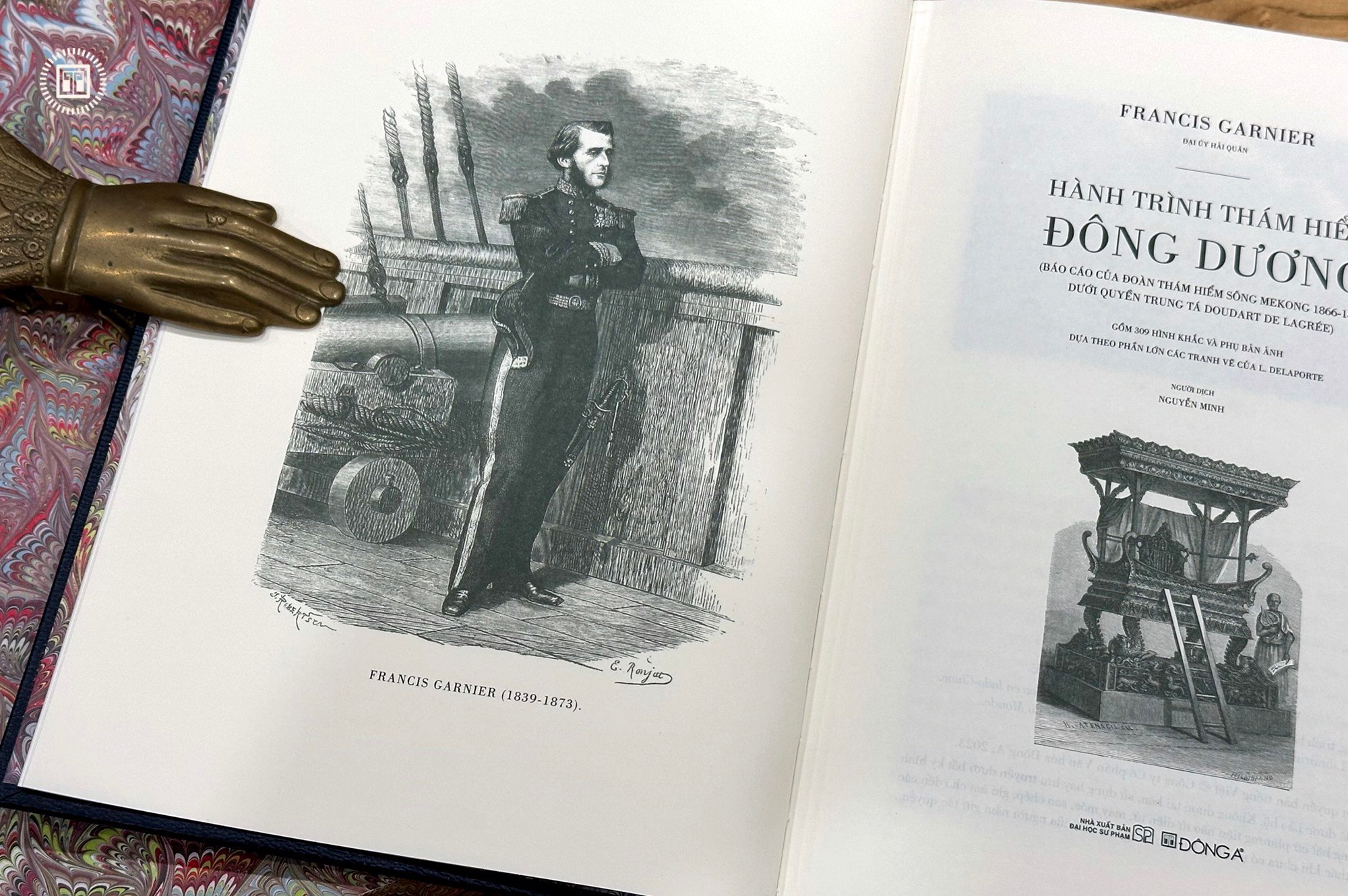 hành trình thám hiểm đông dương - ấn bản giới hạn - bìa da - màu xanh