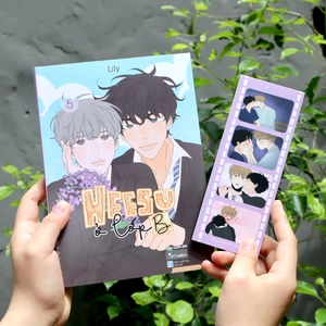 heesu ở lớp b - tập 5 - tặng kèm photostrip bồi cứng + postcard bồi cứng