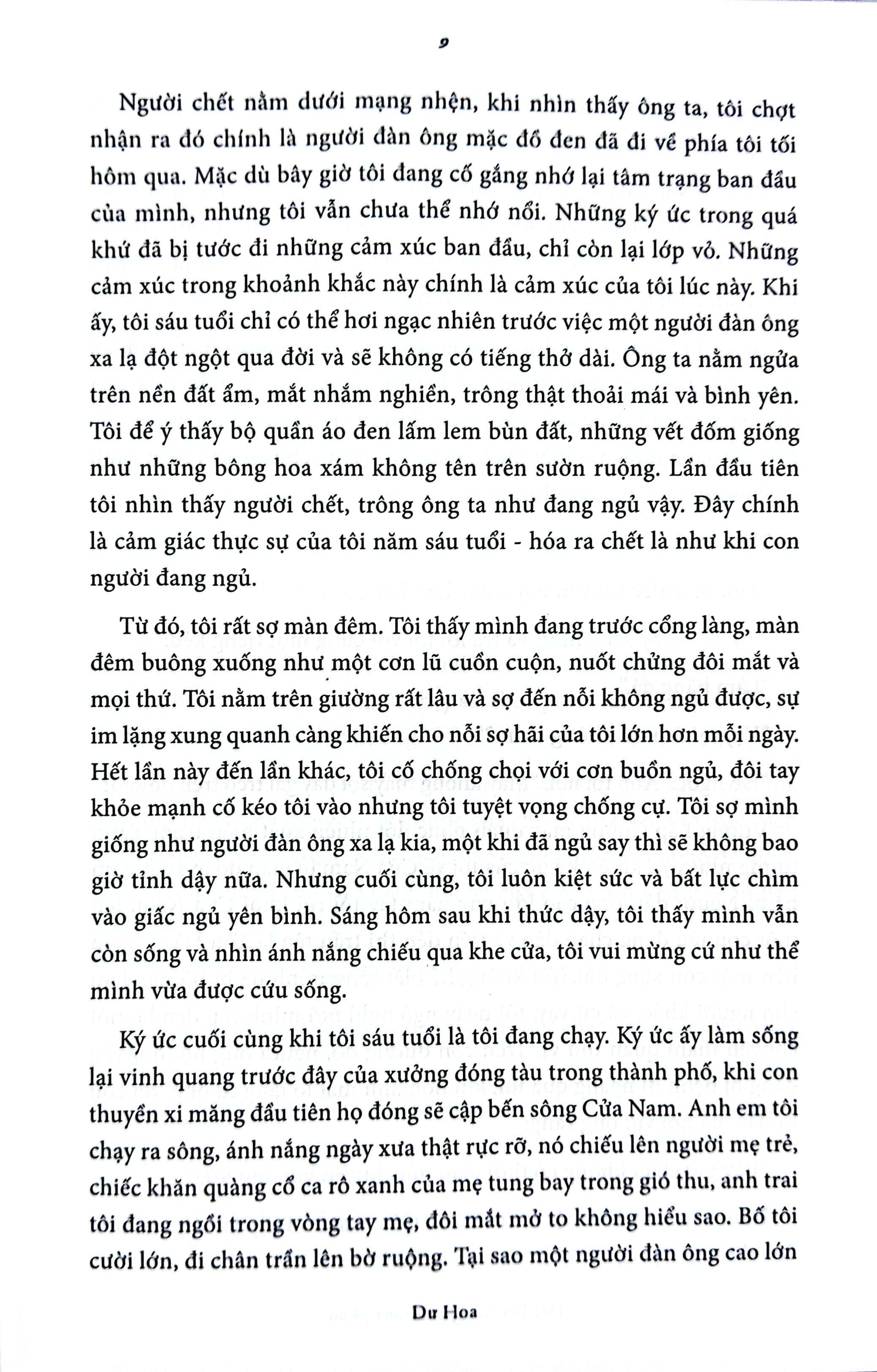 hét lên trong cơn mưa phùn