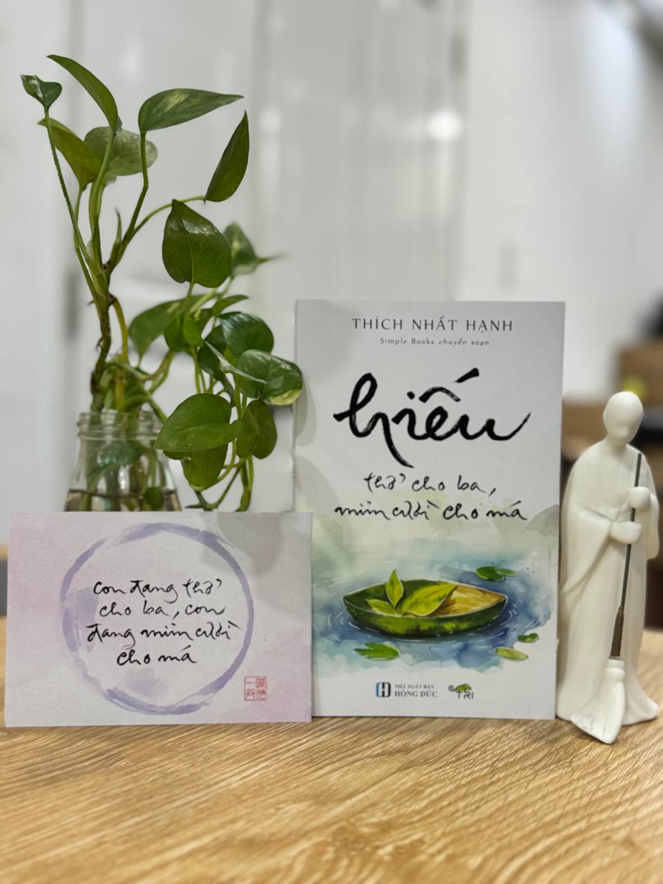 hiếu - thở cho ba, mỉm cười cho má