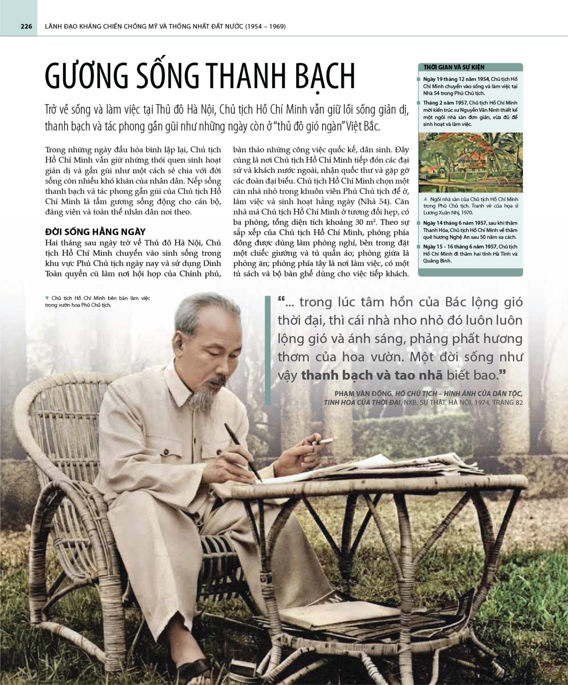Ho Chi Minh - Tieu Su Bang Hinh - Bia Cung - Tang Kem 1 Bookmark + 4 Postcard
