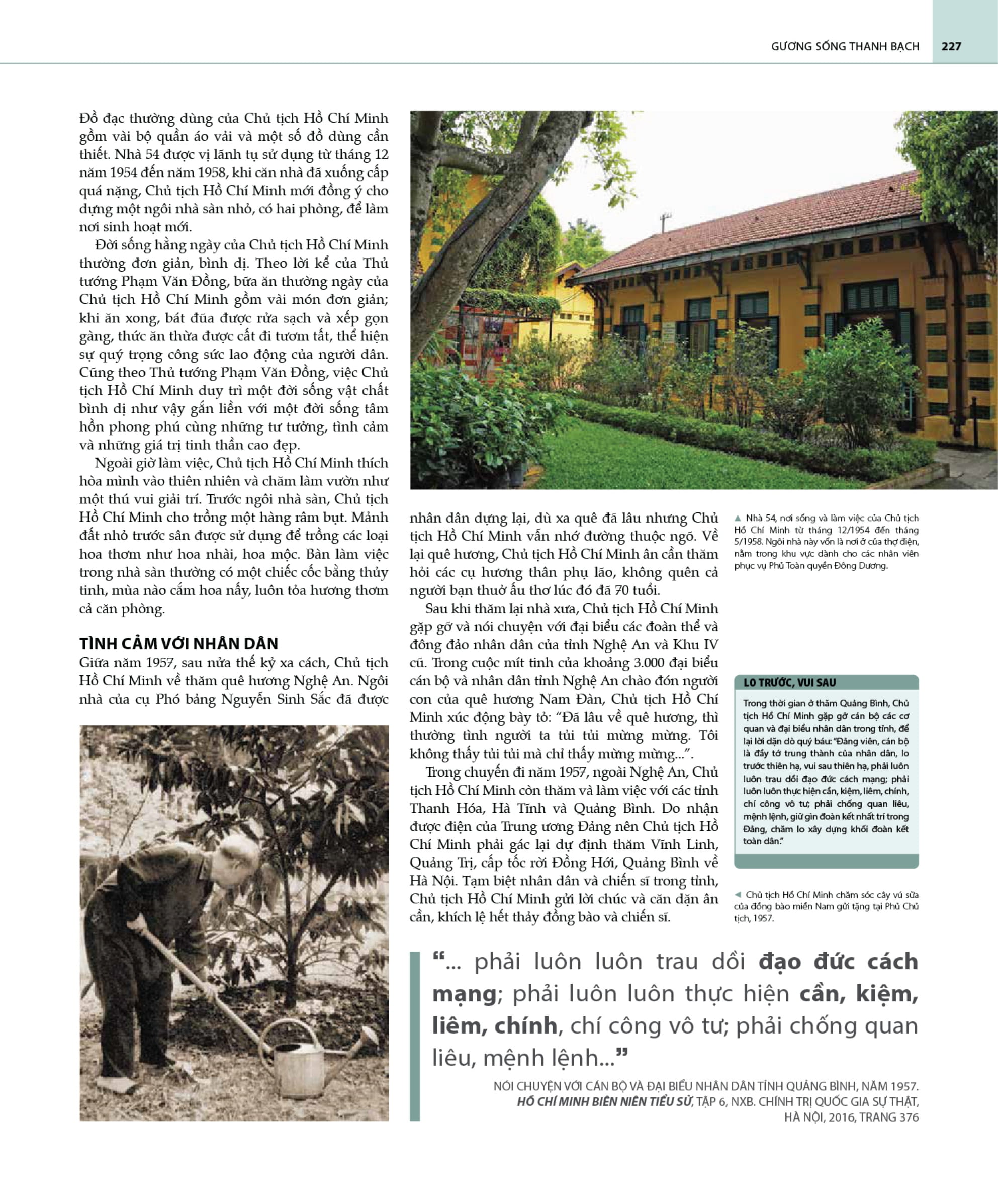 Ho Chi Minh - Tieu Su Bang Hinh - Bia Cung - Tang Kem 1 Bookmark + 4 Postcard