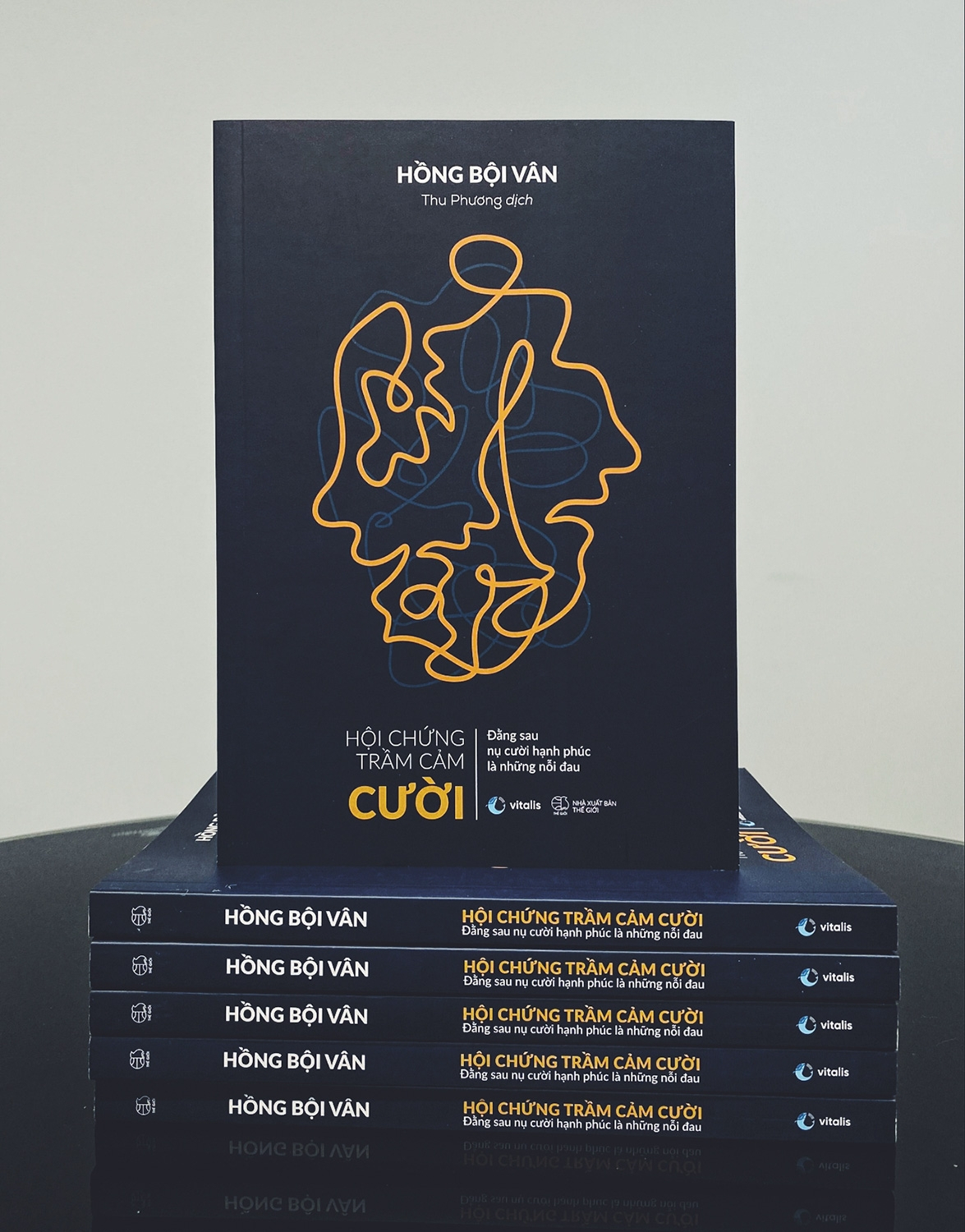 hội chứng trầm cảm cười: đằng sau nụ cười hạnh phúc là những nỗi đau