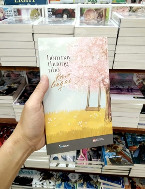 hôm nay thương nhớ rơi vỡ lòng ai - tặng kèm bookmark + postcard