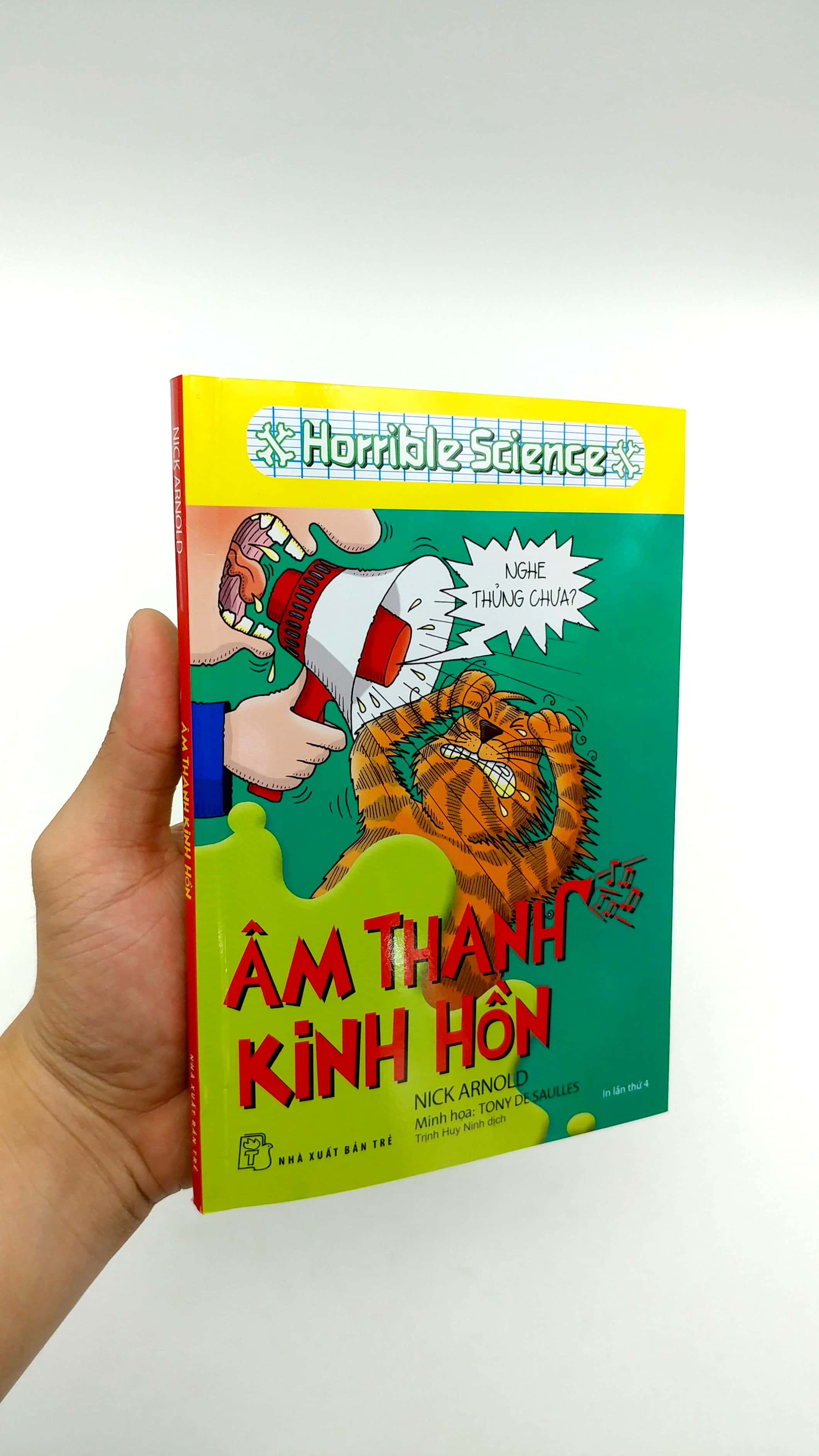 Horrible Science - Am Thanh Kinh Hon (Tai Ban 2021)