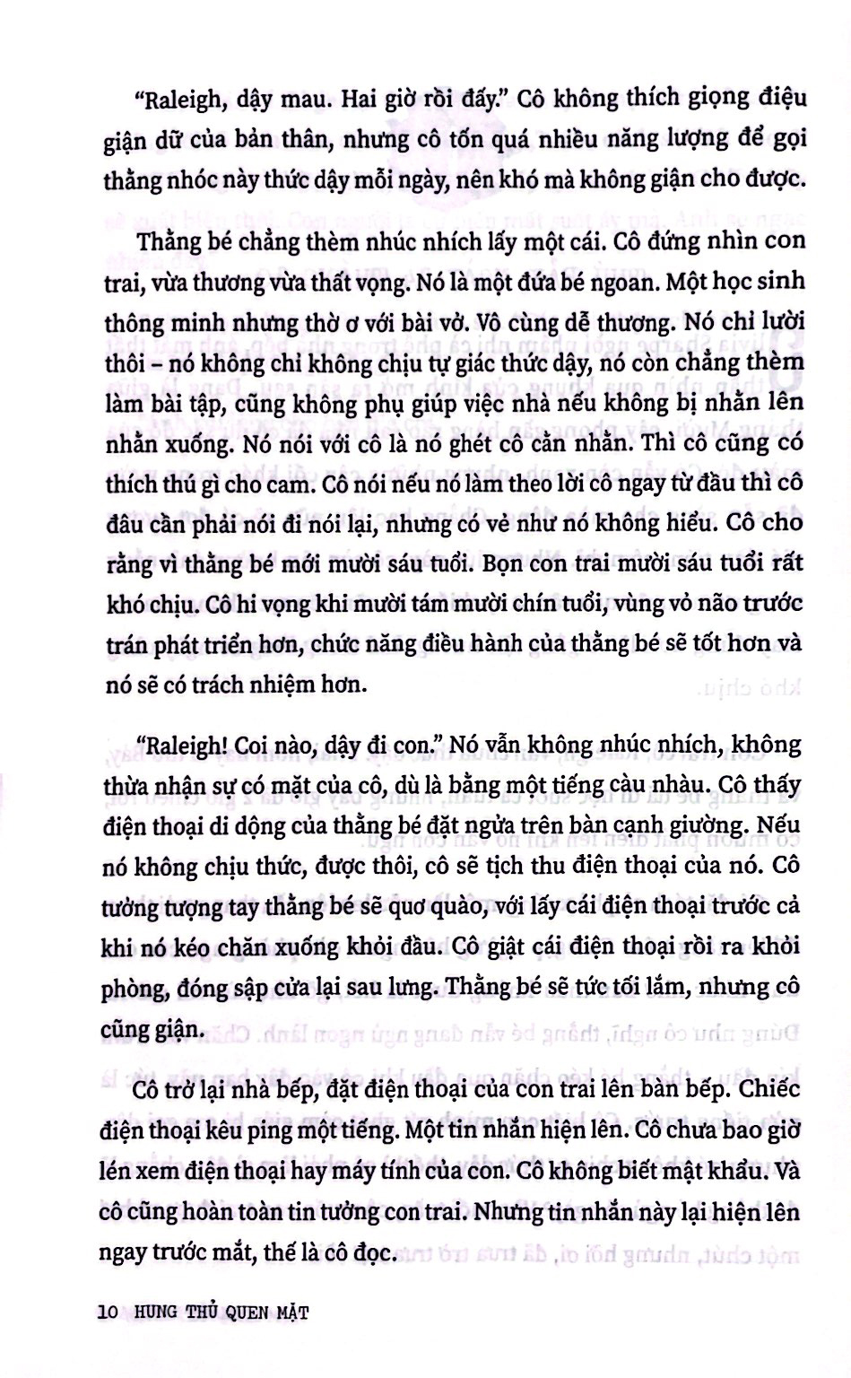 hung thủ quen mặt - tặng kèm bookmark