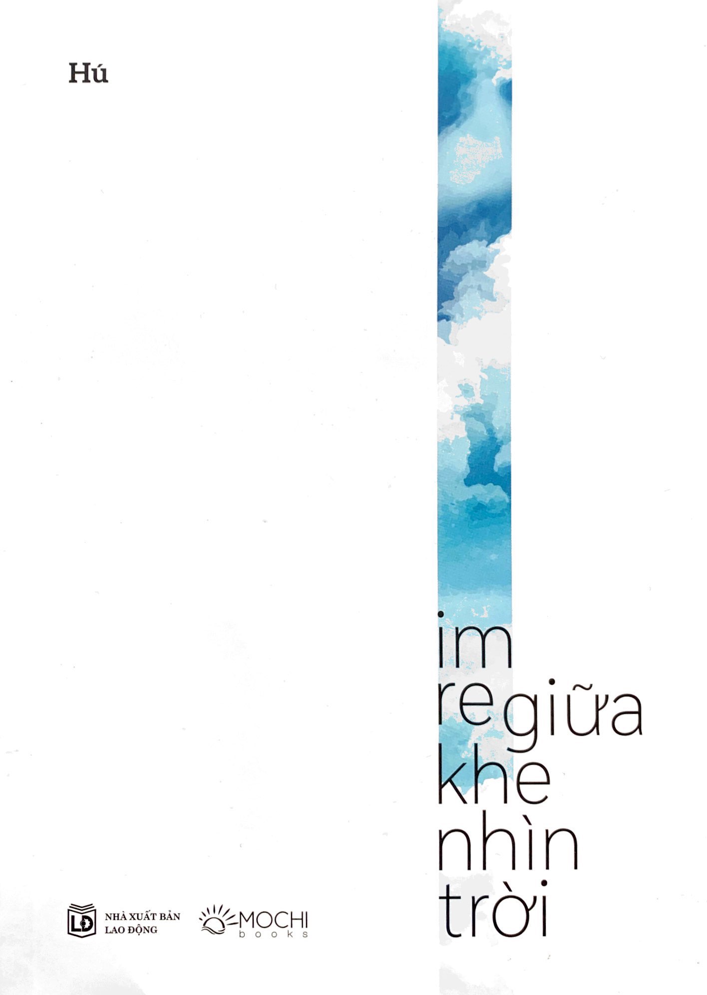 im re giữa khe nhìn đời