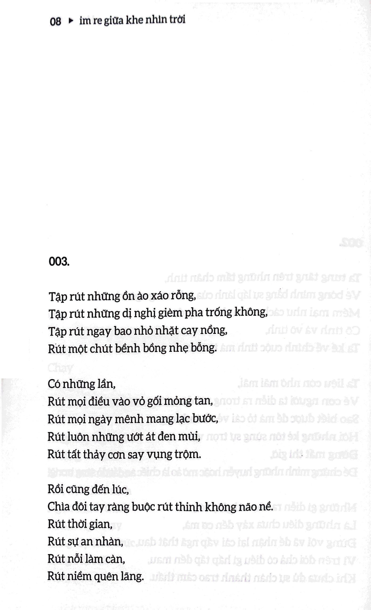 im re giữa khe nhìn đời