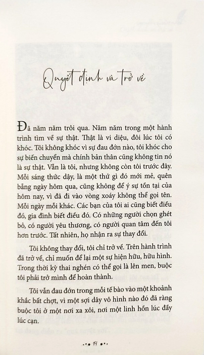 kẻ thuận tay trái: bất đối xứng - đồng dạng - tự tổ chức