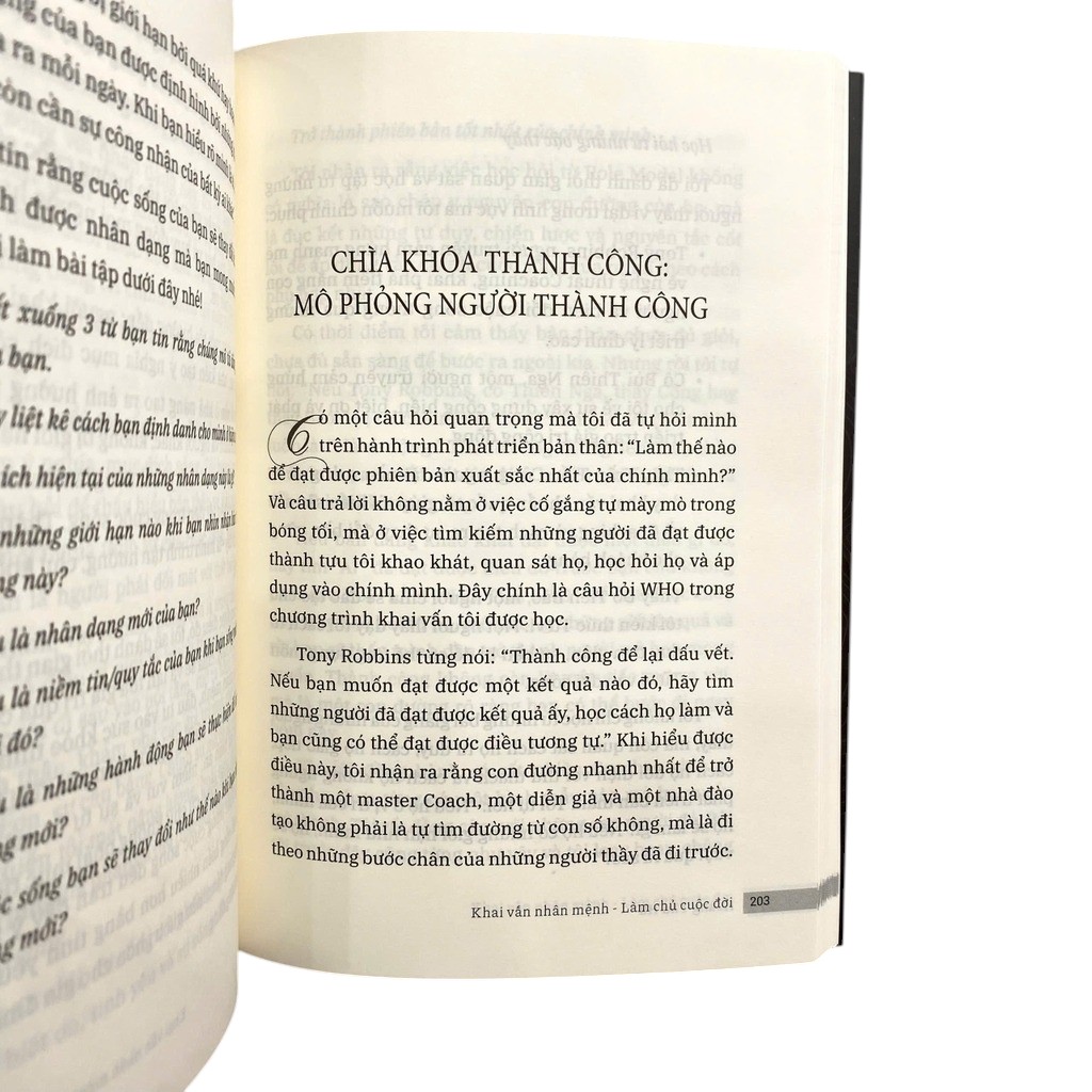 Khai Van Nhan Menh - Lam Chu Cuoc Doi