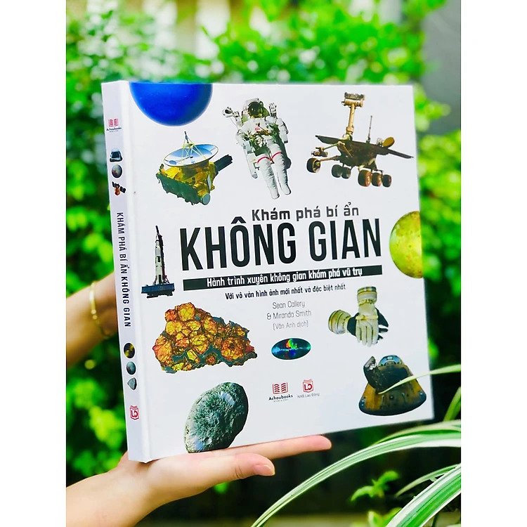 Khám Phá Bí Ẩn Không Gian