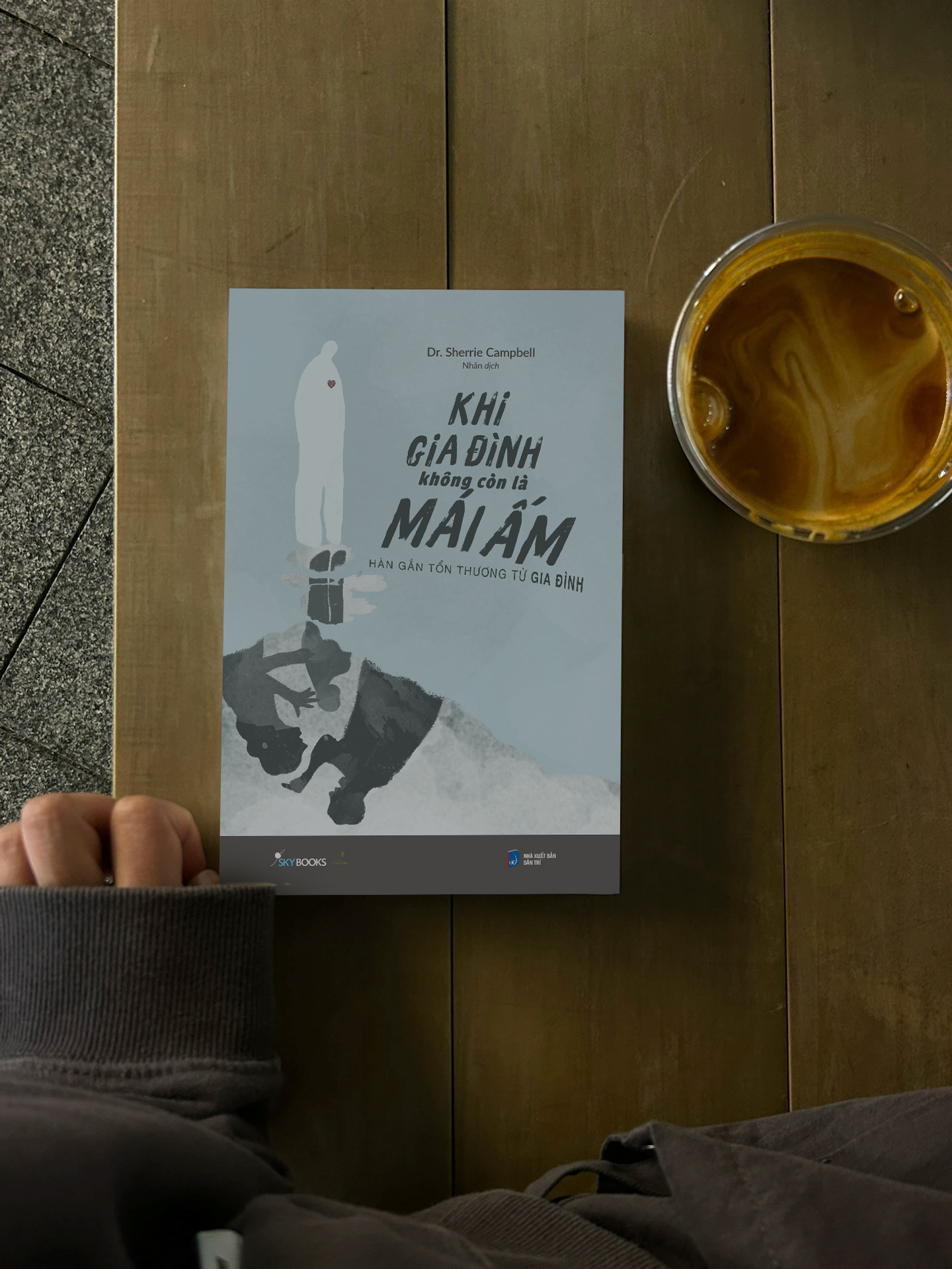 khi gia đình không còn là mái ấm - hàn gắn tổn thương từ gia đình