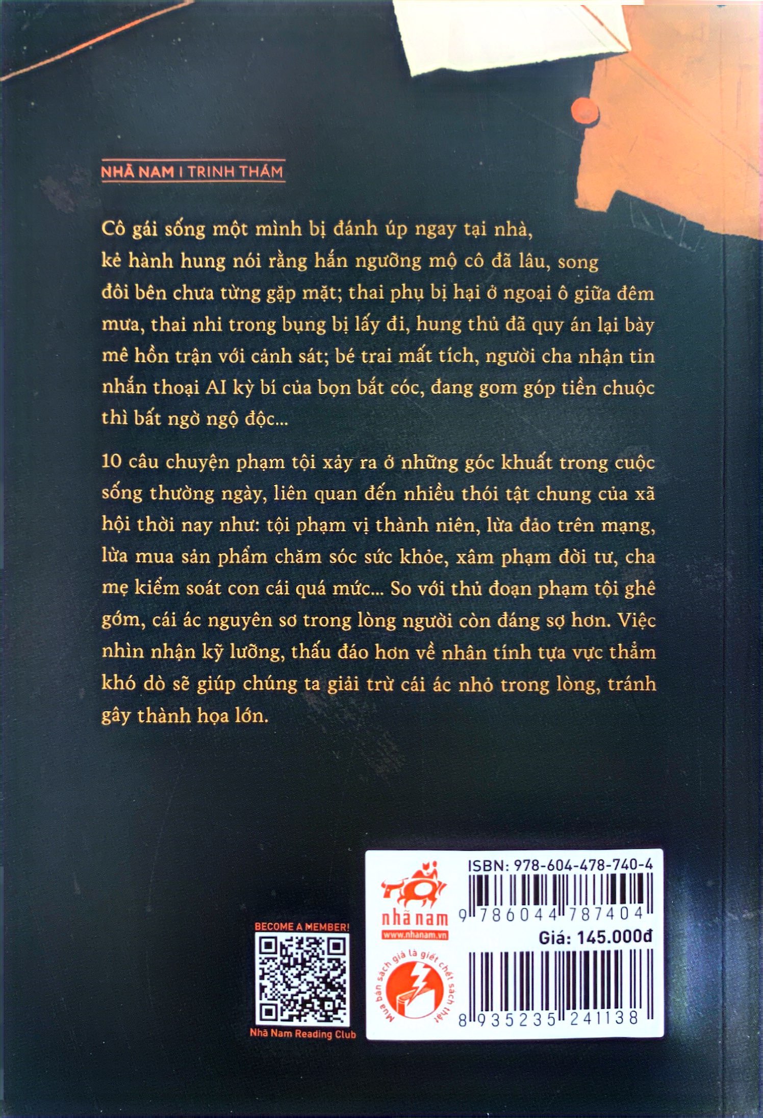 khi nhìn chằm chằm vực thẳm