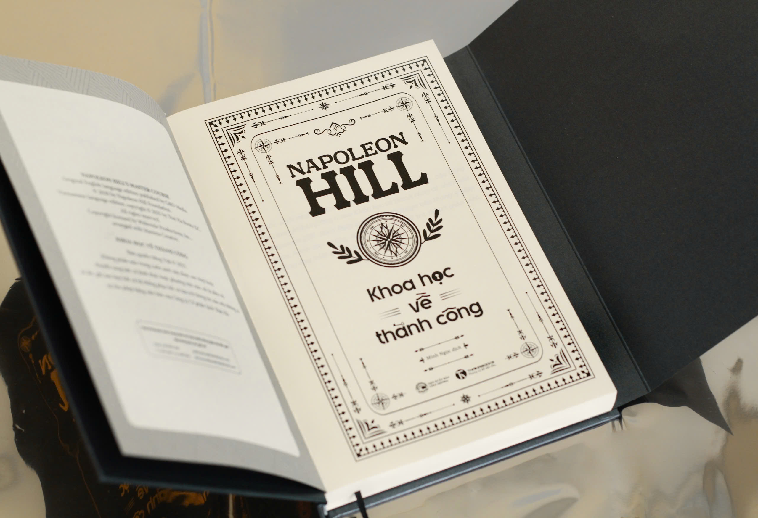 Khoa Hoc Ve Thanh Cong - An Ban Dac Biet - Bia Cung