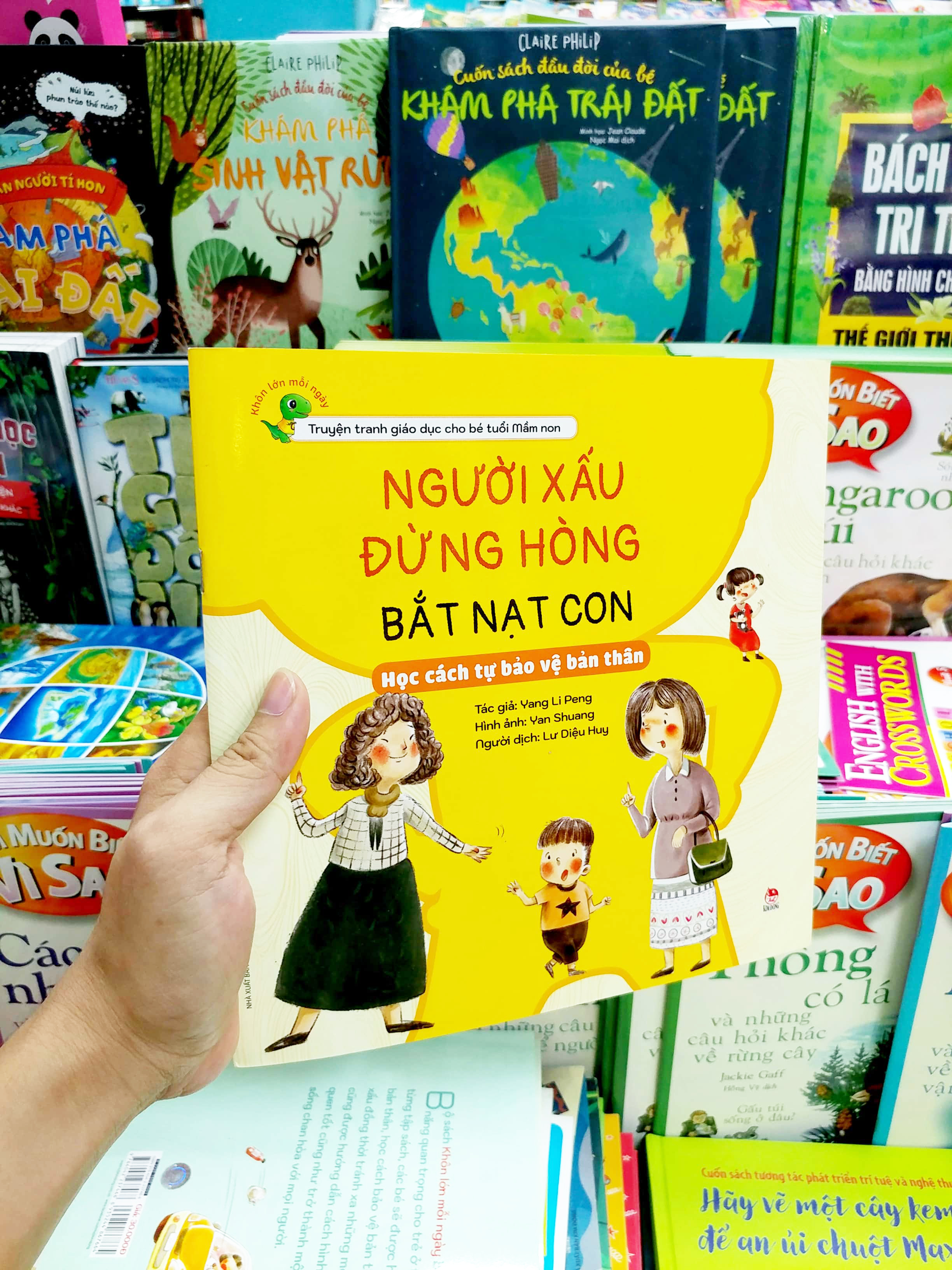 khôn lớn mỗi ngày - người xấu đừng hòng bắt nạt con - học cách tự bảo vệ bản thân