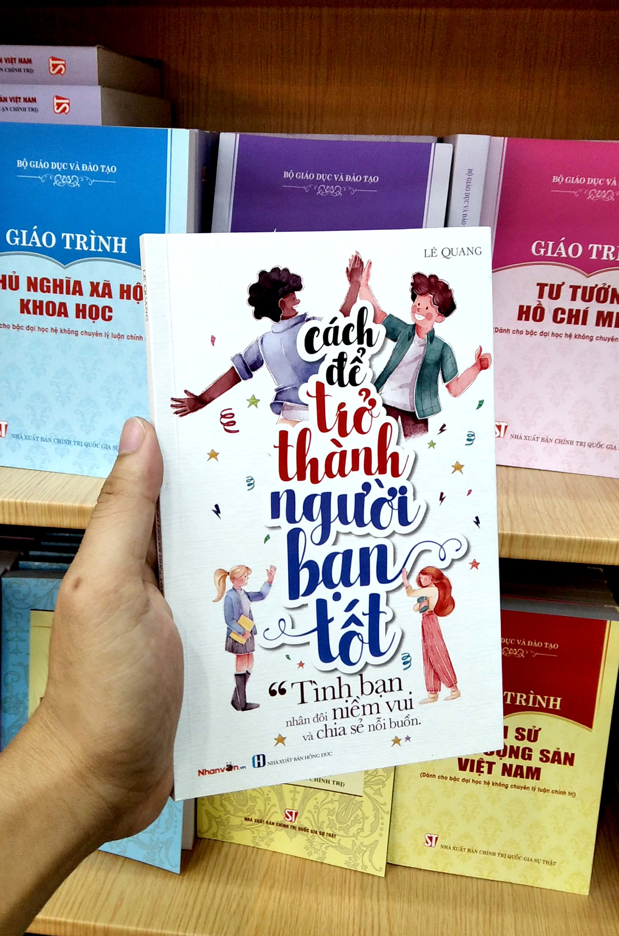 kỹ năng sống - cách để trở thành người bạn tốt