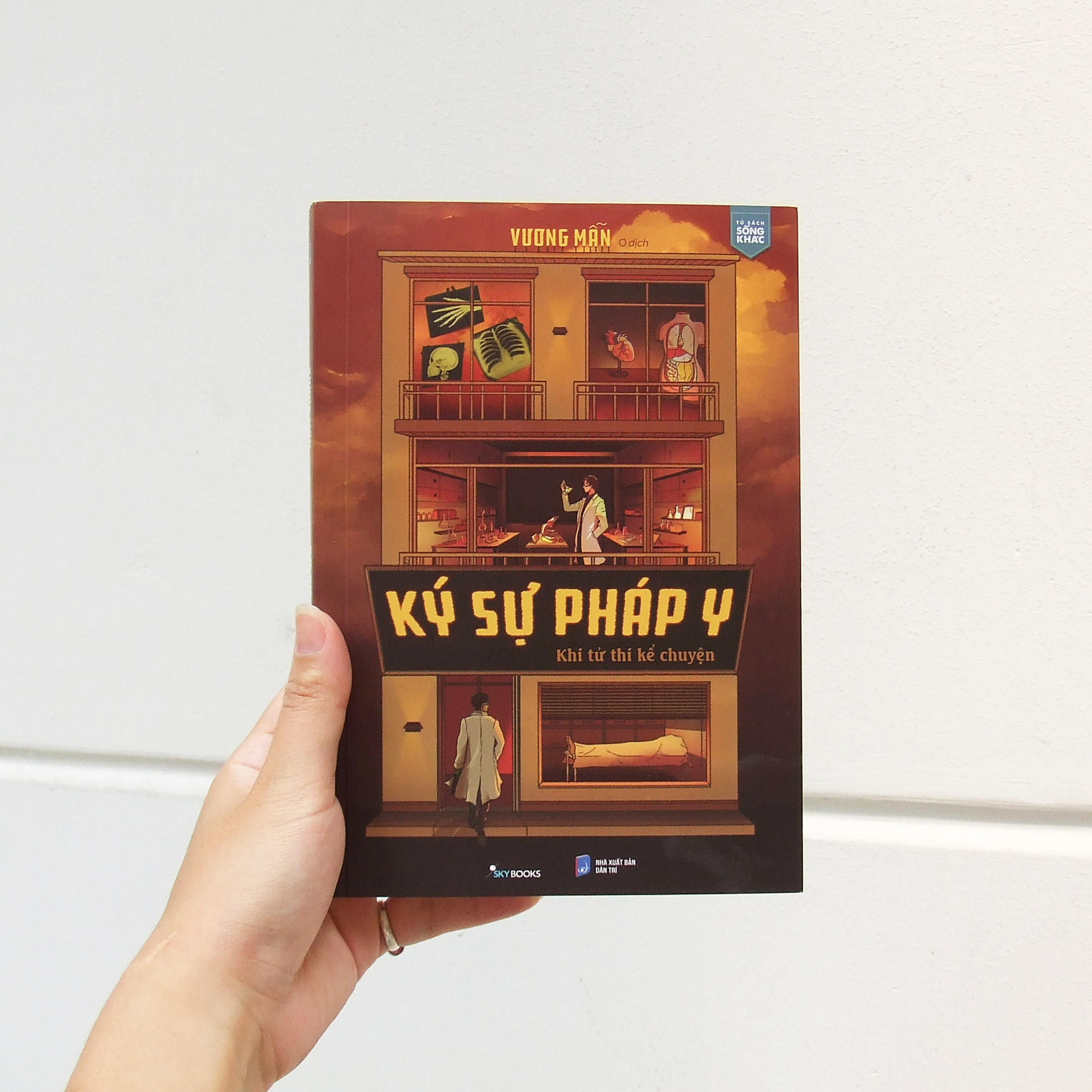 Ky Su Phap Y - Khi Tu Thi Ke Chuyen