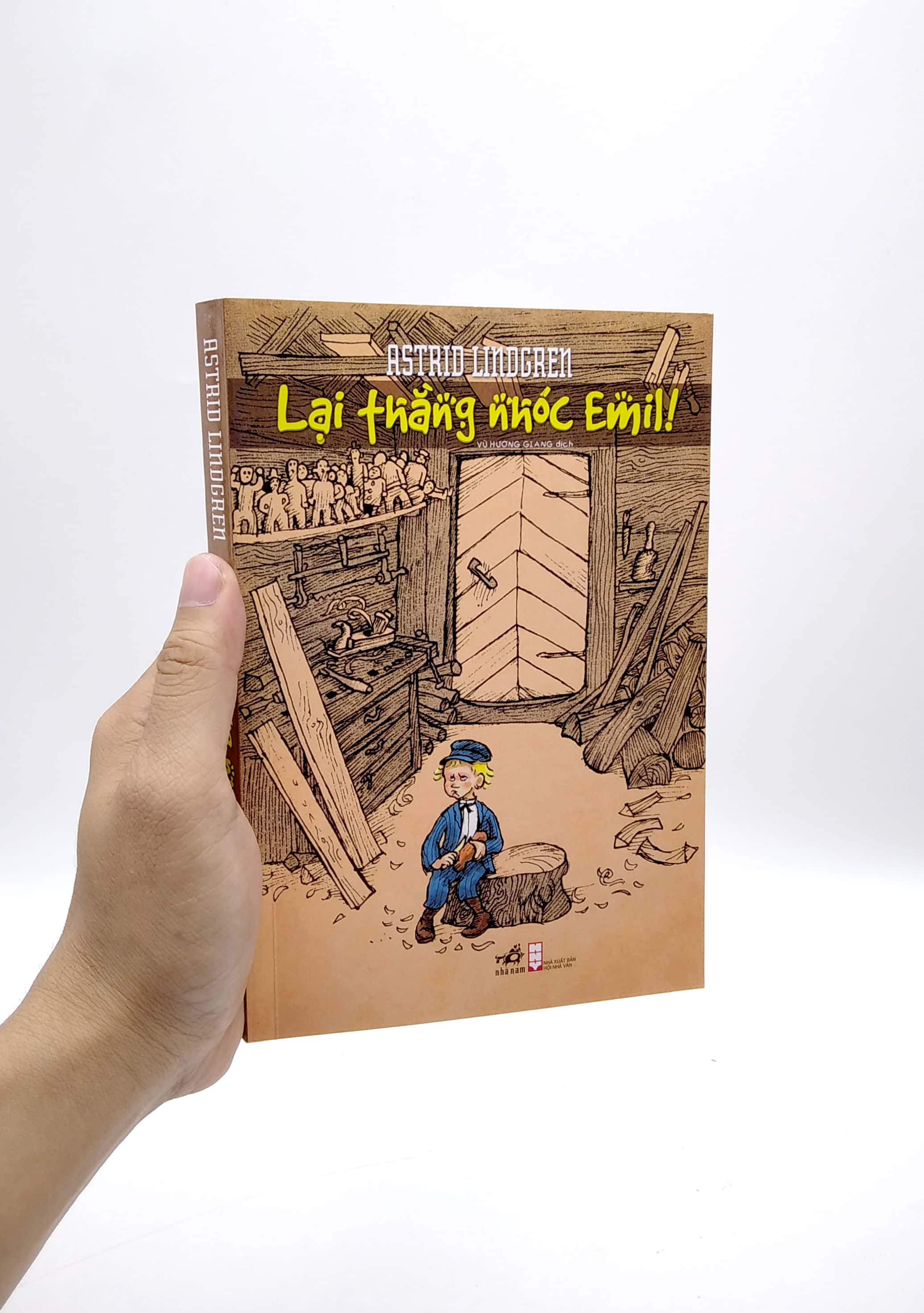 lại thằng nhóc emil (tái bản 2022)
