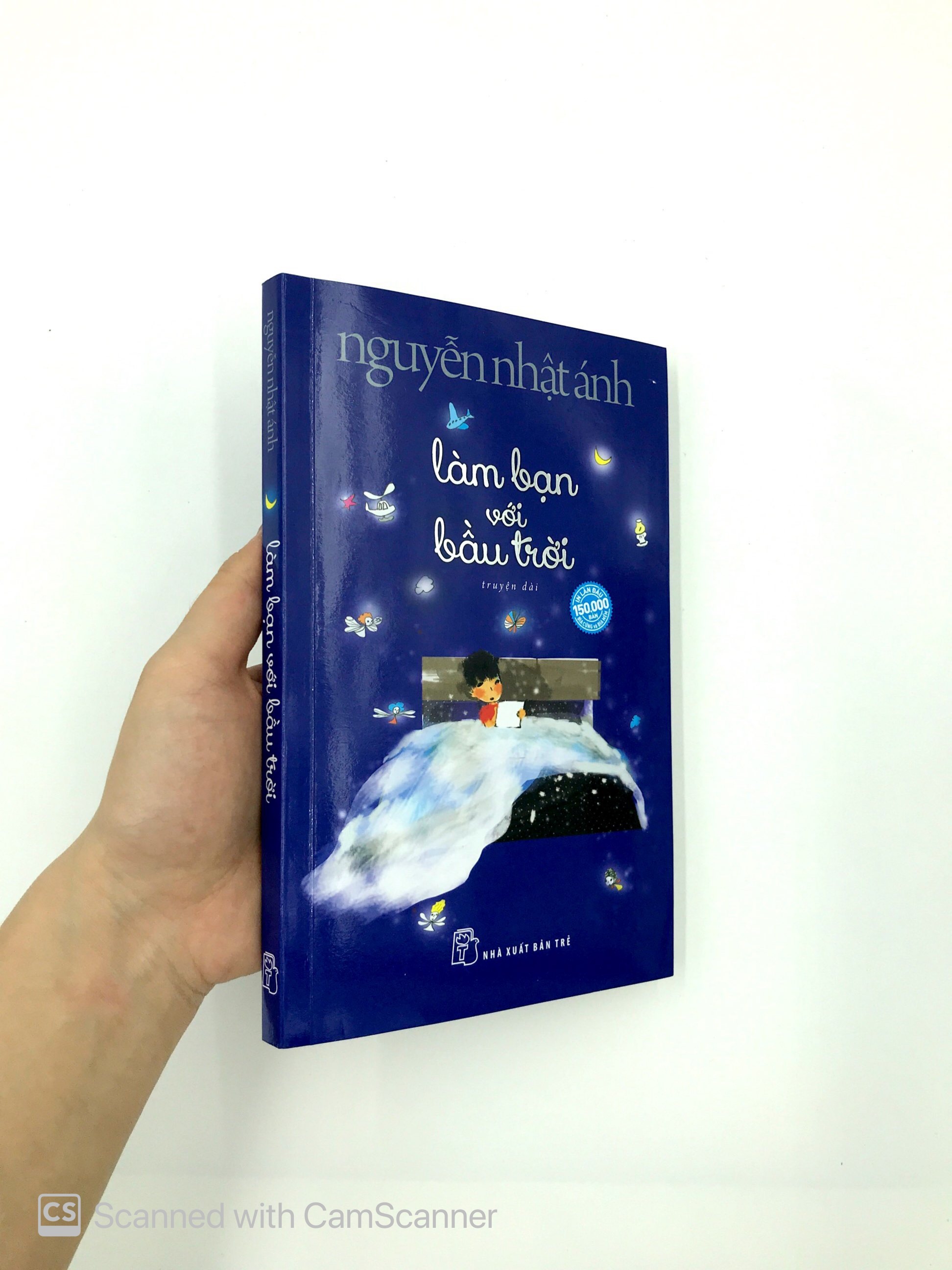 làm bạn với bầu trời - tặng kèm khung hình xinh xắn