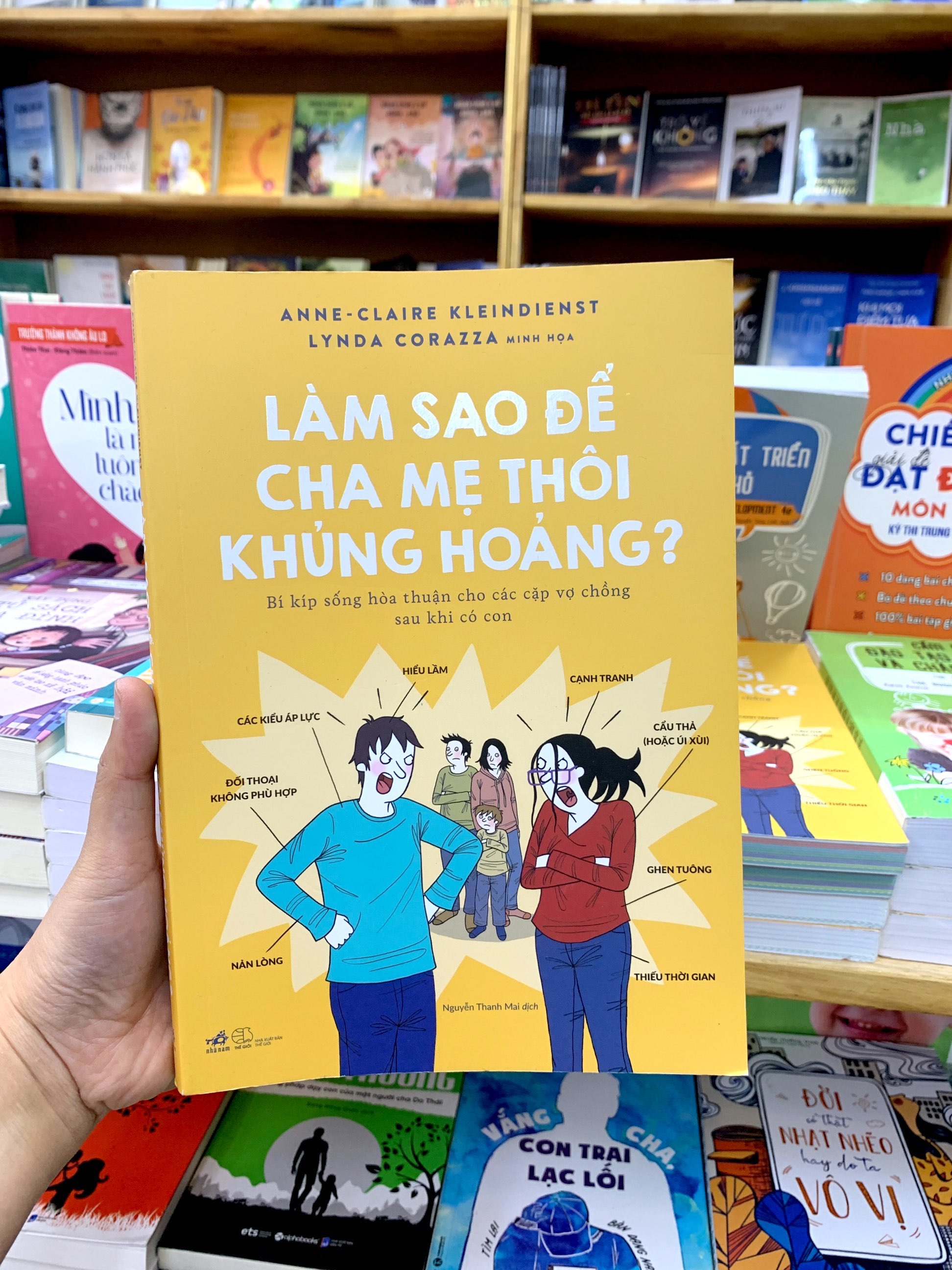làm sao để cha mẹ thôi khủng hoảng