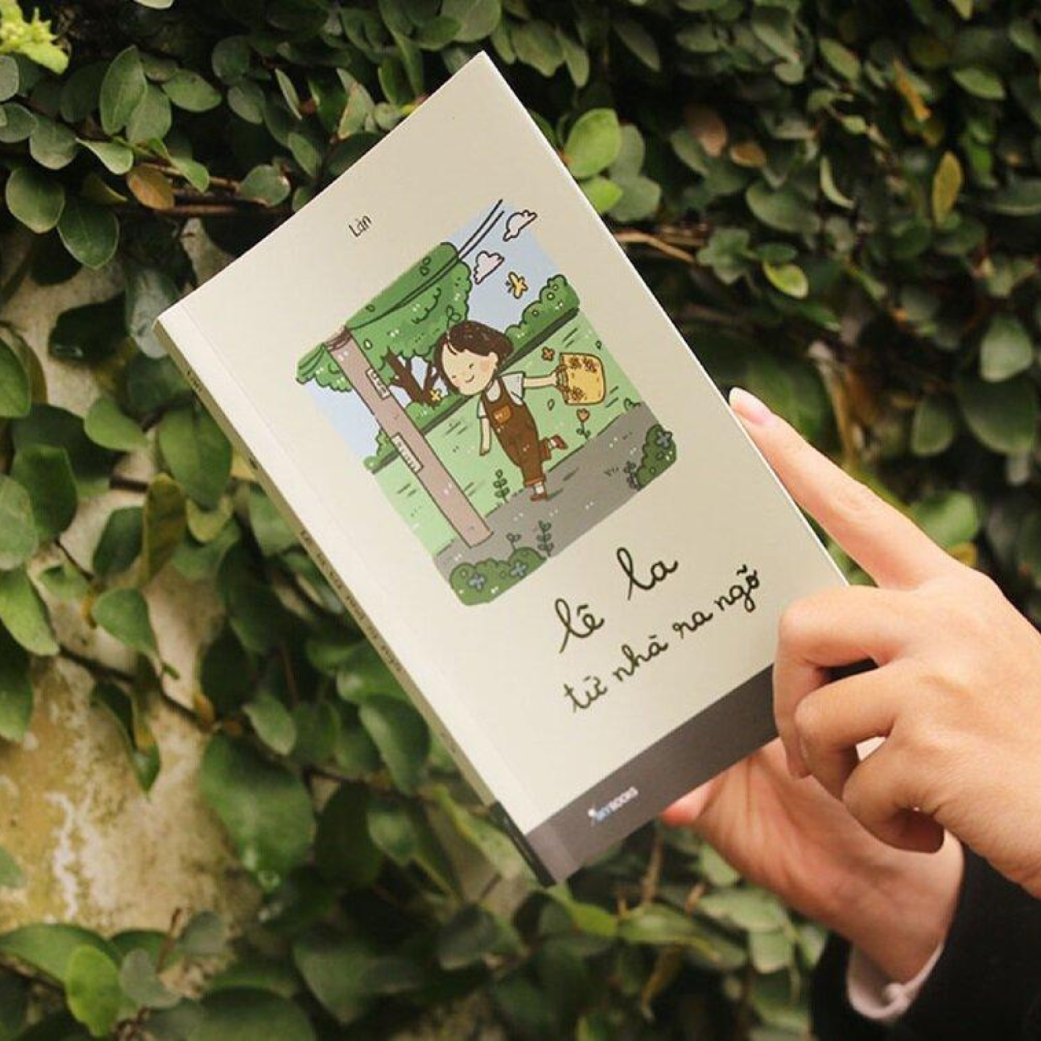 Le La Tu Nha Ra Ngo (Tai Ban 2025)