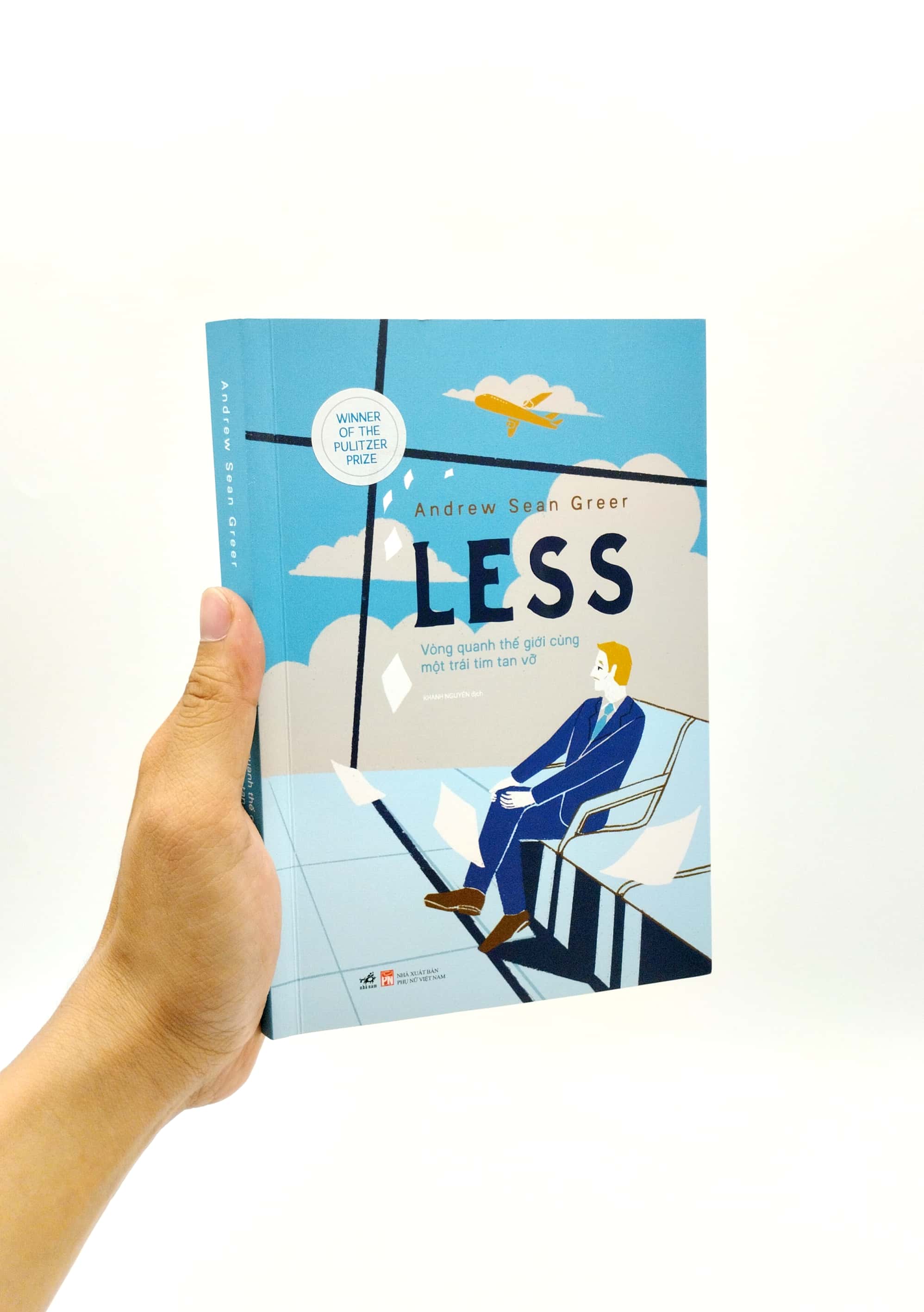 less vòng quanh thế giới cùng một trái tim tan vỡ