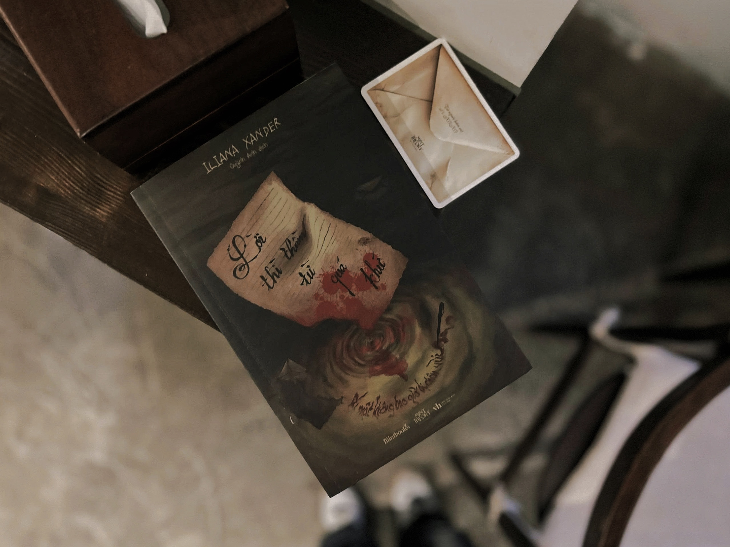 Lời Thì Thầm Từ Quá Khứ