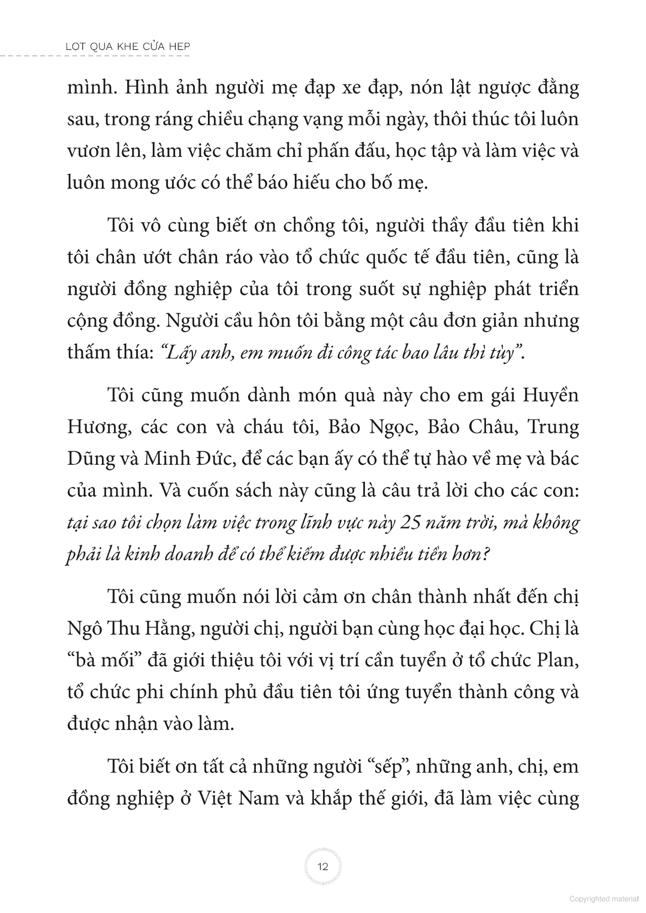 lọt qua khe cửa hẹp