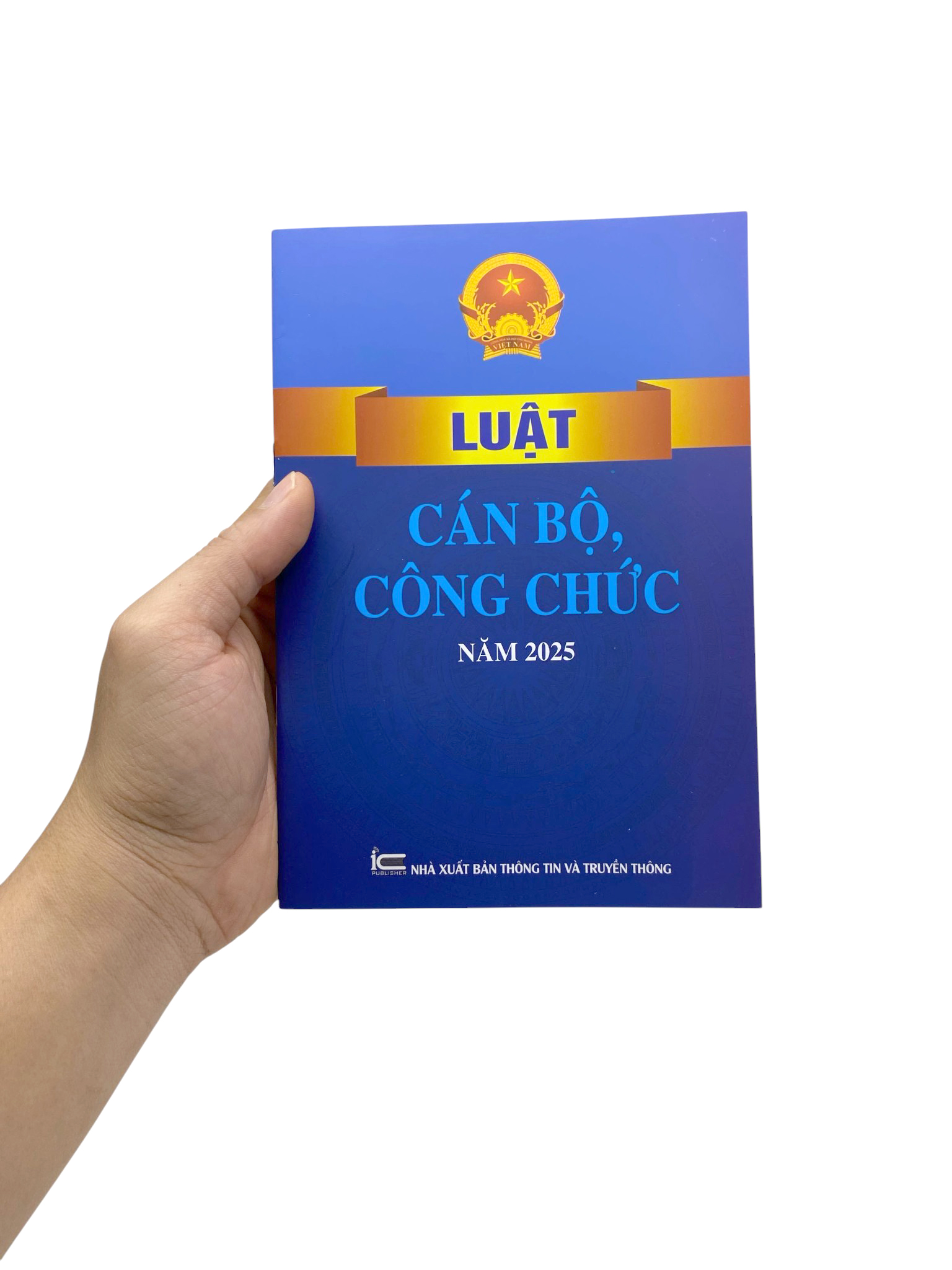 Luat Can Bo Cong Chuc Nam 2025