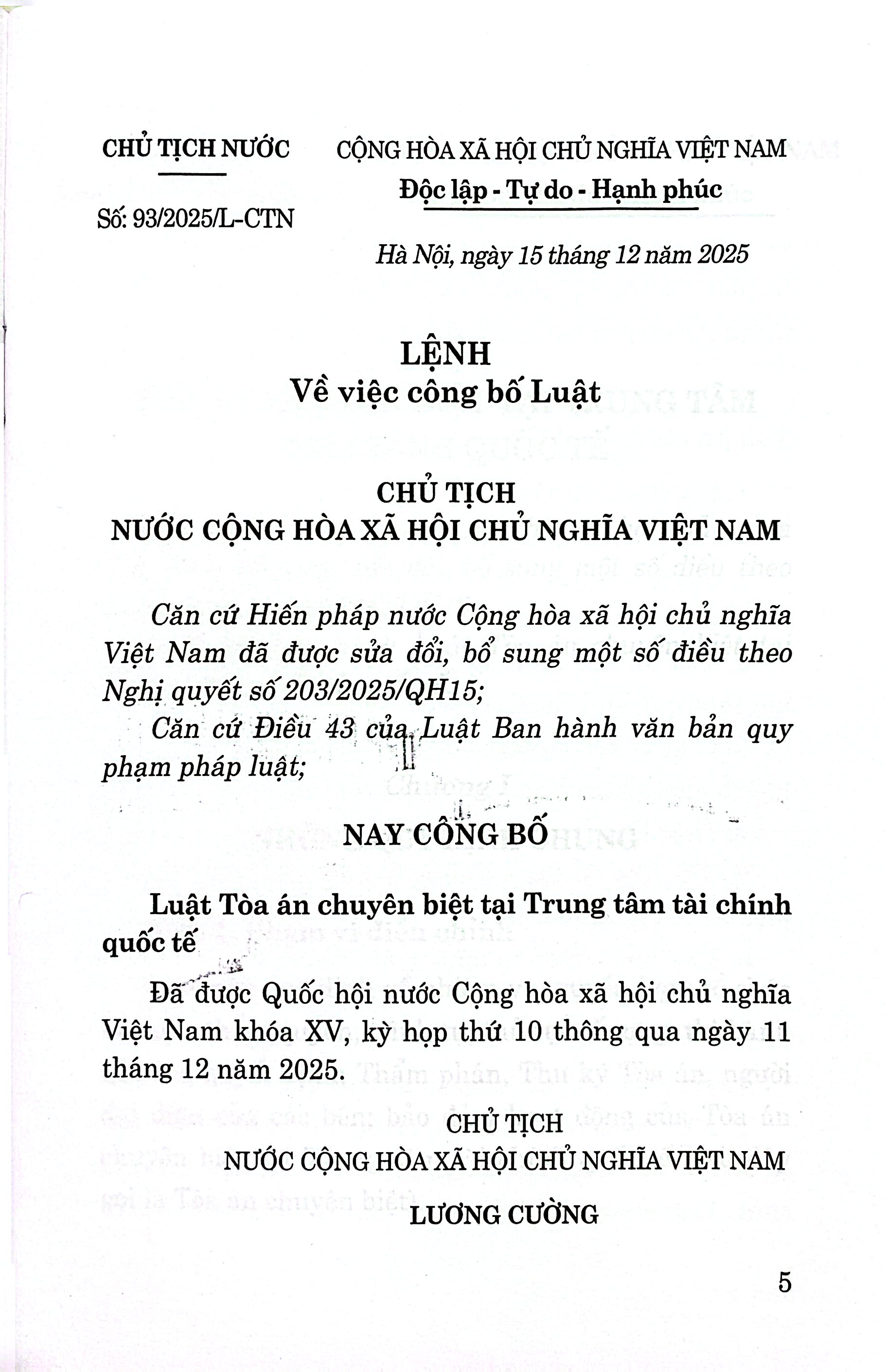 Luật Tòa Án Chuyên Biệt Tại Trung Tâm Tài Chính Quốc Tế Năm 2025