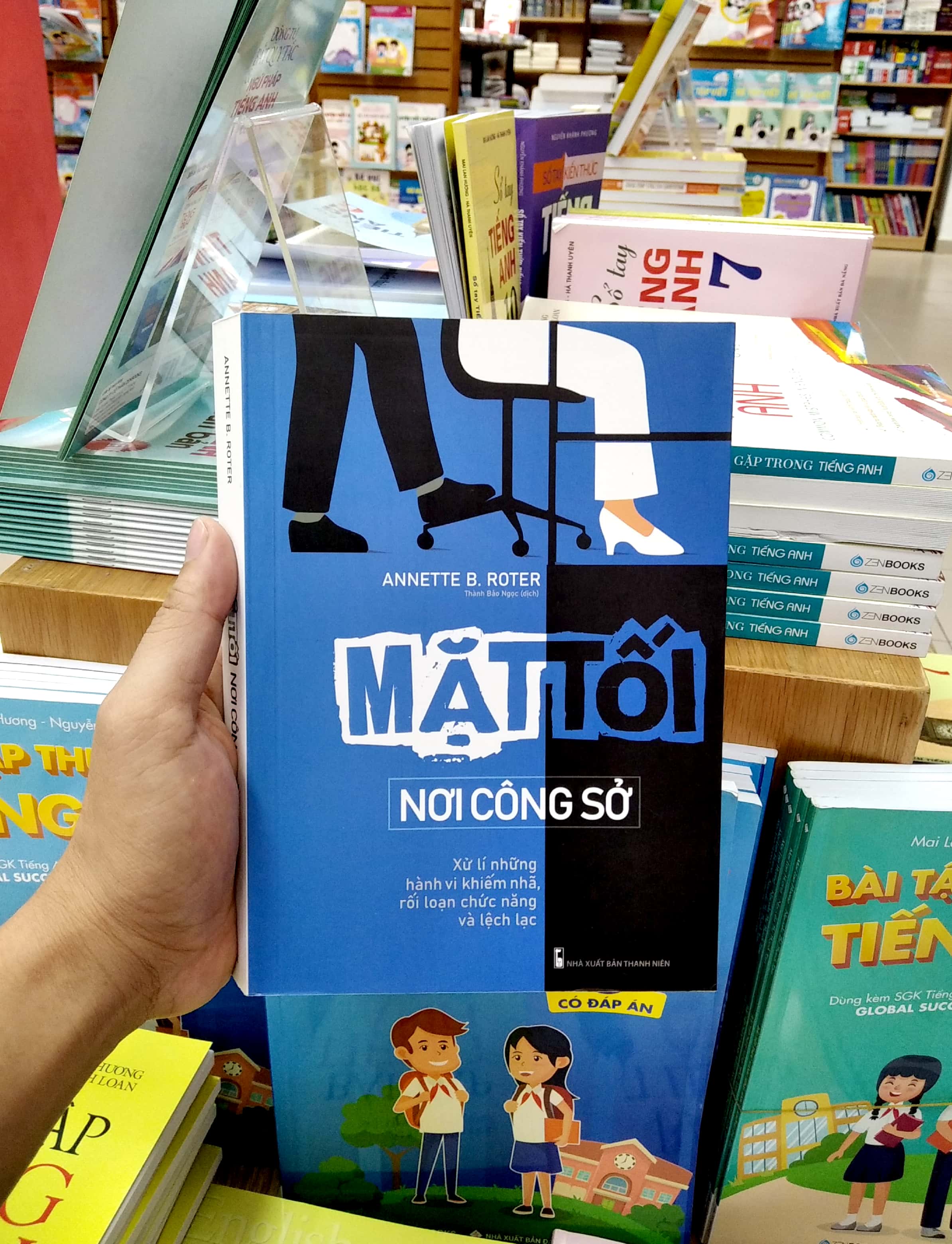 mặt tối nơi công sở - xử lí những hành vi khiếm nhã, rối loạn chức năng và lệch lạc