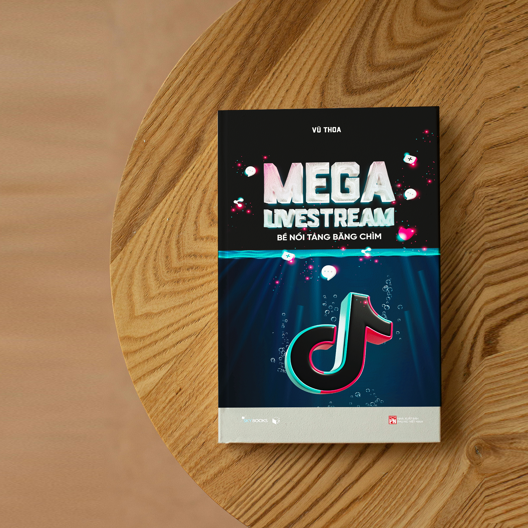 mega livestream - bề nổi tảng băng chìm - tặng kèm bookmark