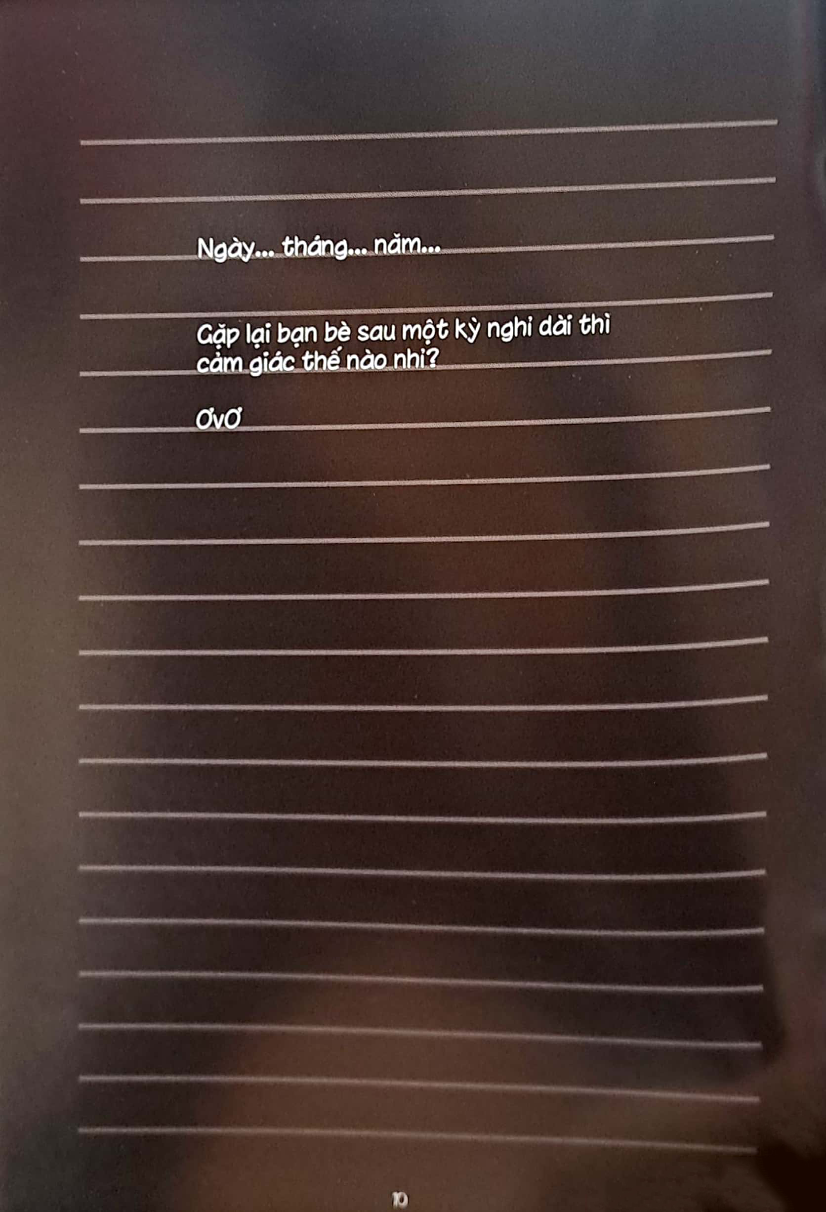 mèo mốc & thế giới diệu kỳ màu xám