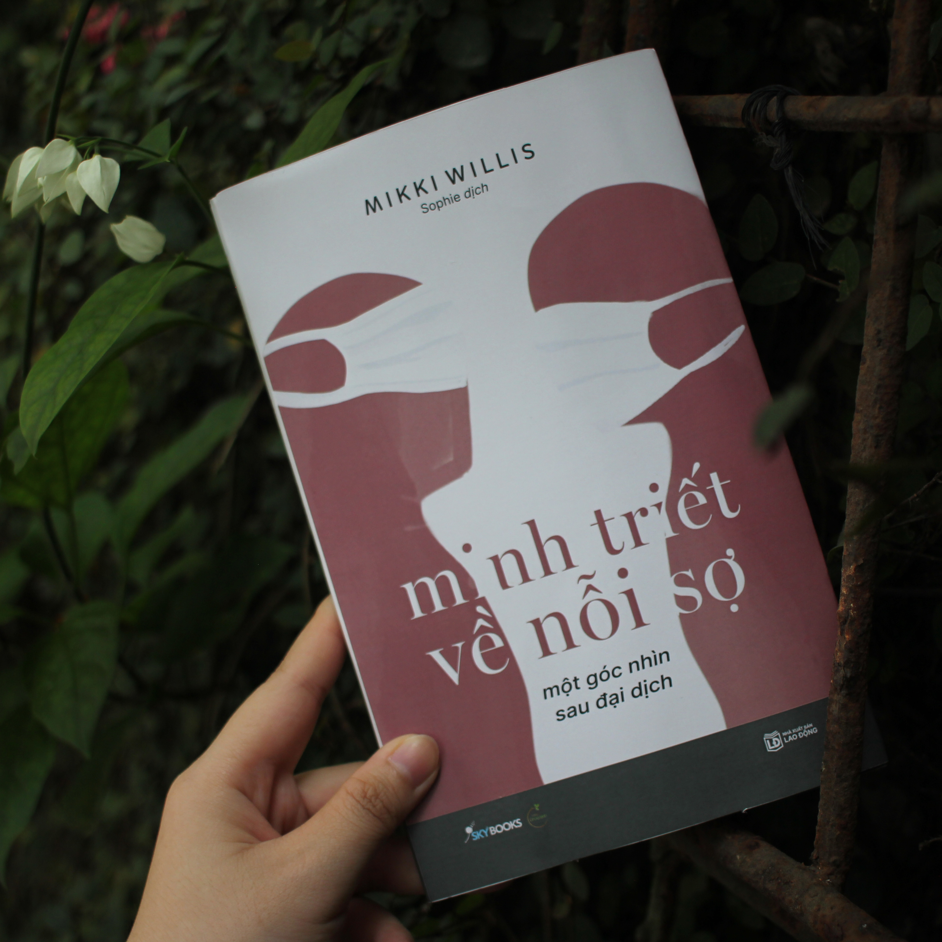 minh triết về nỗi sợ - một góc nhìn sau đại dịch - tặng kèm bookmark