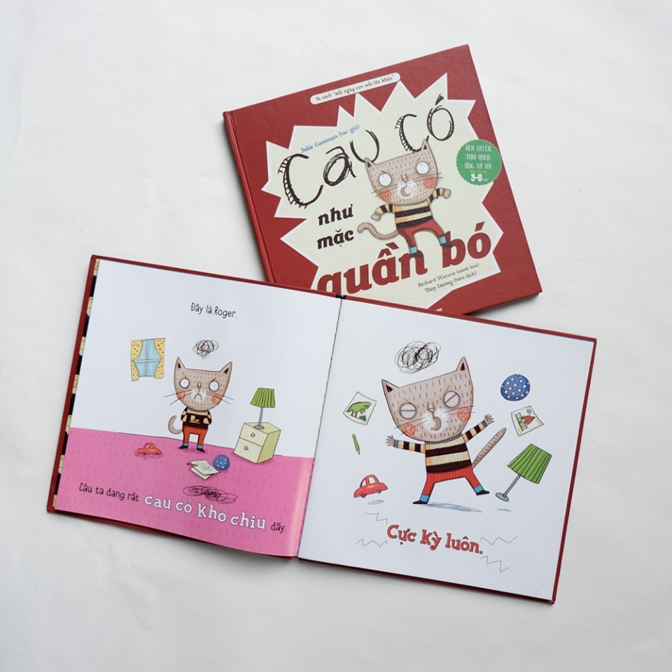 mỗi ngày con mỗi lớn khôn - cau có như mặc quần bó