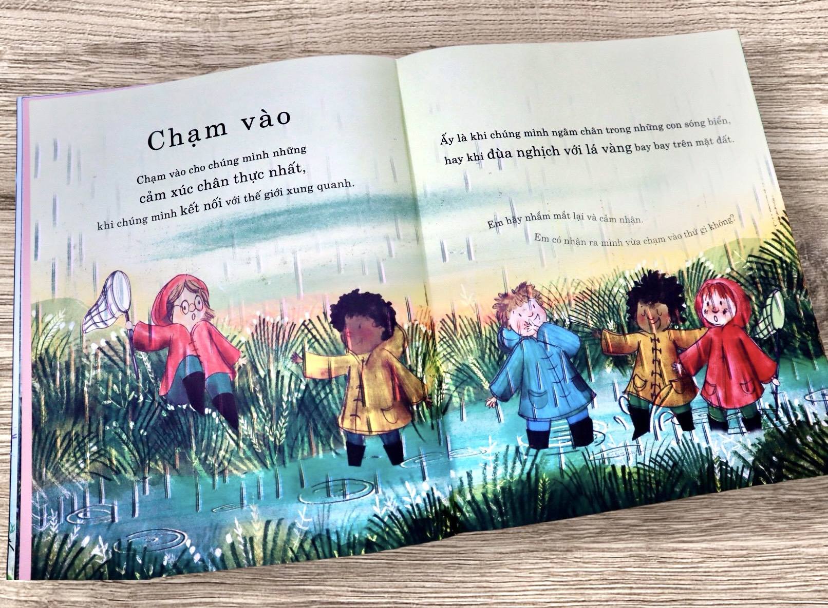 một cuốn sách về chánh niệm dành cho trẻ em - hạnh phúc bây giờ và ở đây