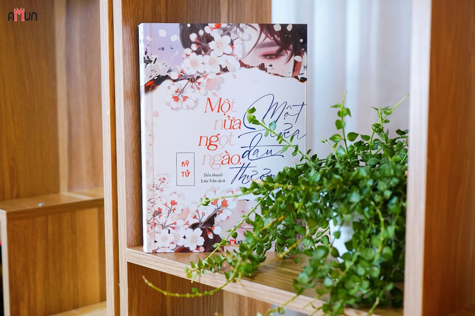 một nửa ngọt ngào, một nửa đau thương