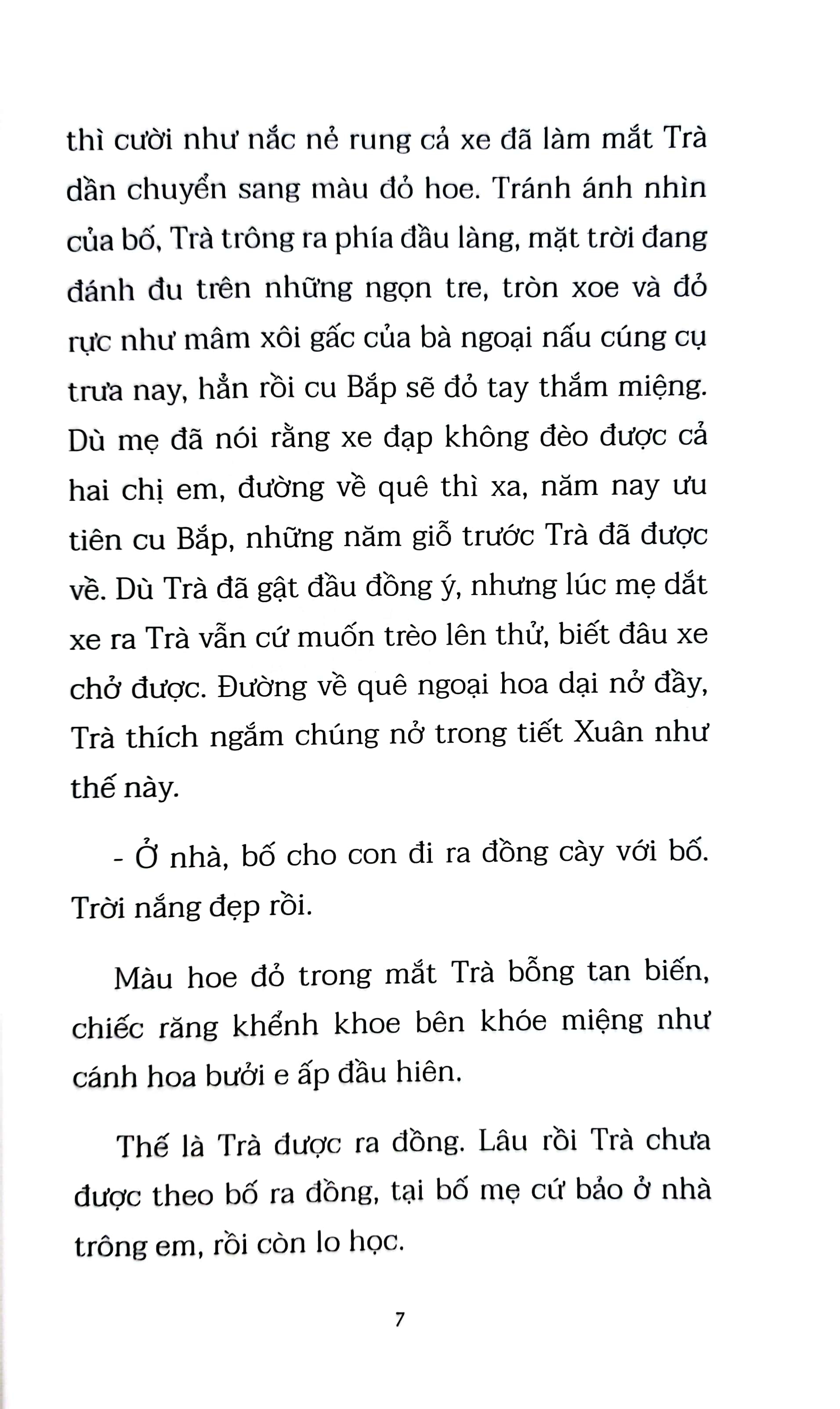 mùa hoa lưng chừng gió