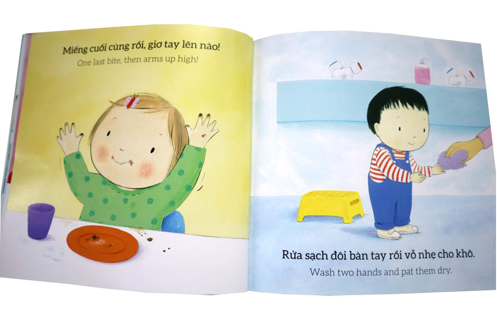 mười ngón tay xinh, đôi bàn tay nhỏ