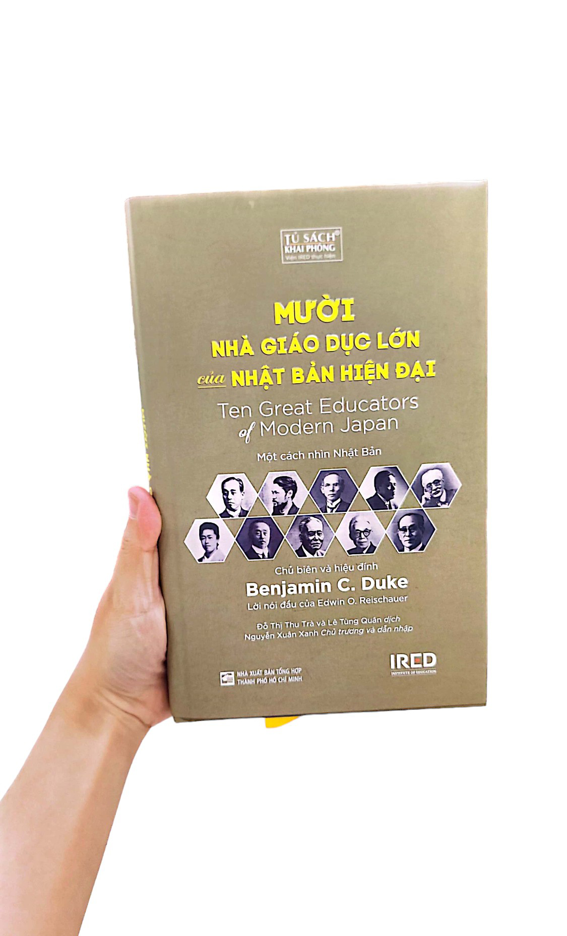 mười nhà giáo dục lớn của nhật bản hiện đại - một cách nhìn nhật bản - bìa cứng