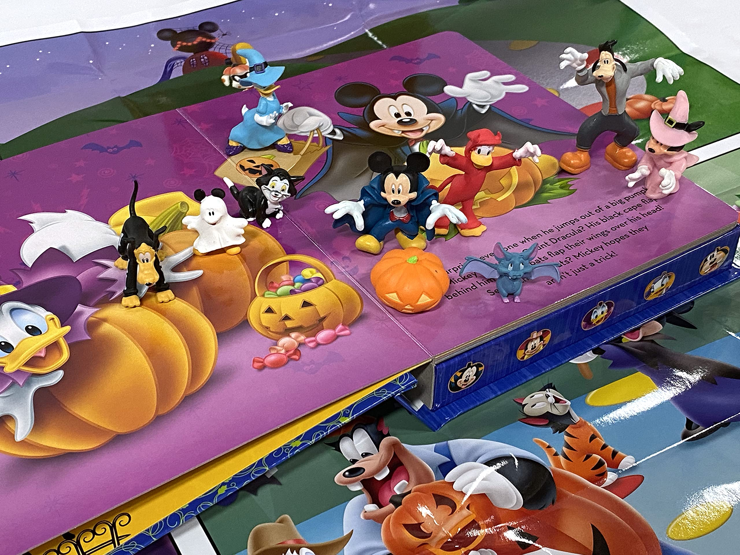 my busy books: disney junior mickey halloween